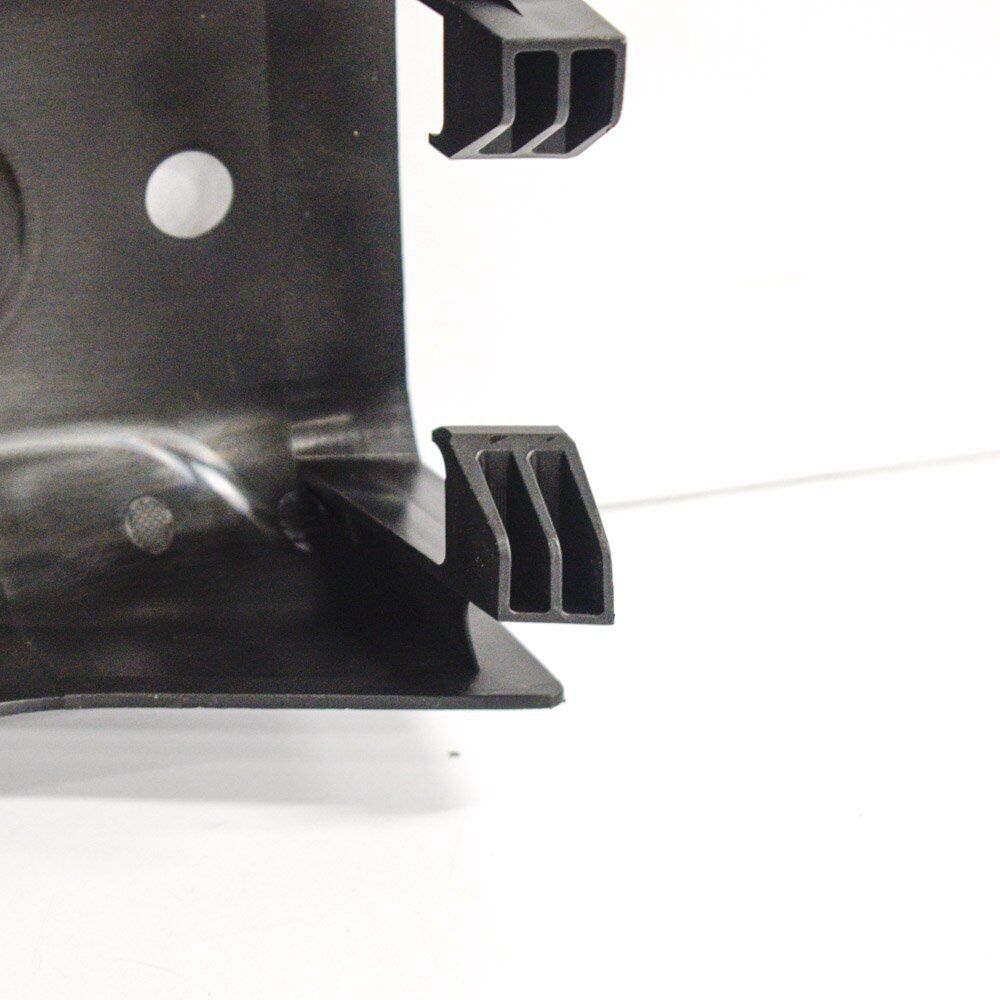 NEW MERCEDES BENZ E CLASS W213 REAR RIGHT CONTROL ARM COVER A2133520800 ORIGINAL