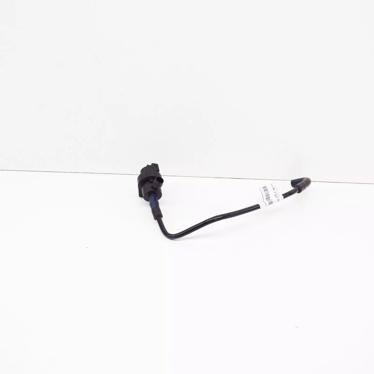 NEW BMW E60 E61 E83 FUEL TANK BREATHER VALVE WITH PIPE 13907557923 ORIGINAL