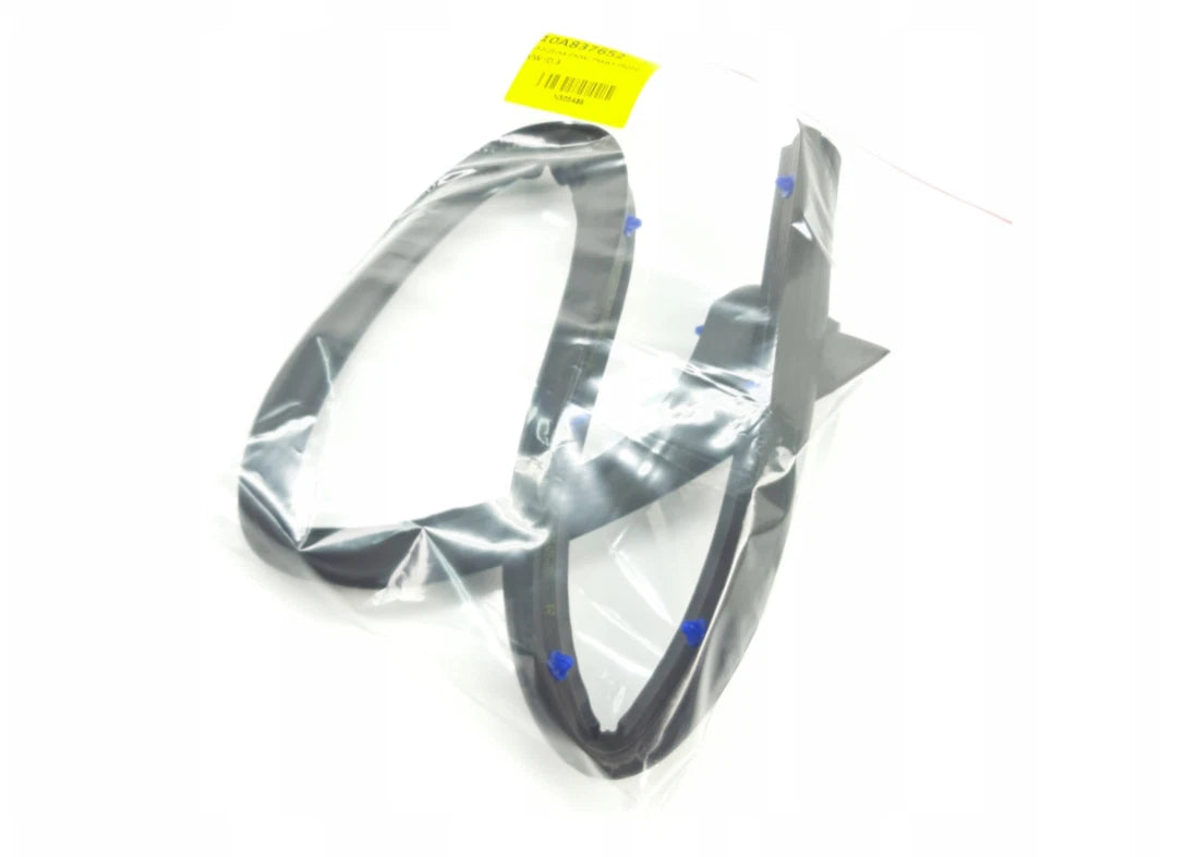 NEW VOLKSWAGEN ID.3 E11 FRONT RIGHT DOOR JOINT SEAL 10A837652 ORIGINAL