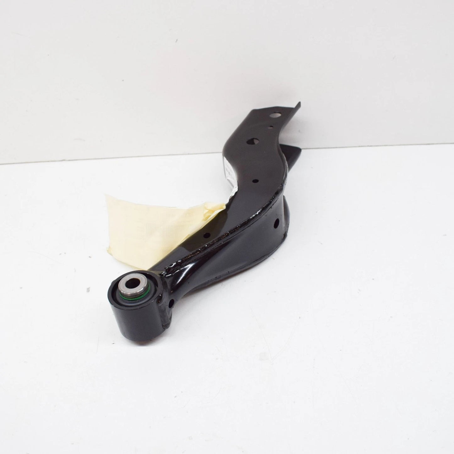 NEW BMW 8 E31 REAR AXLE UPPER CONTROL ARM 33321138015 ORIGINAL