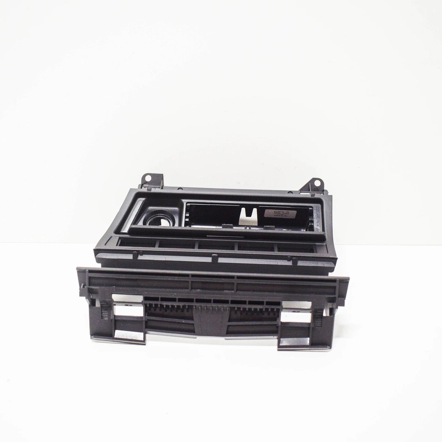 NEW BMW 3 E46 CENTER CONSOLE RADIO STORAGE BRACKET RHD 51168202187 ORIGINAL