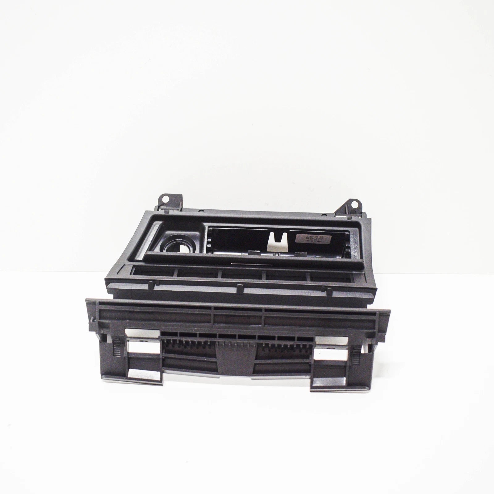 NEW BMW 3 E46 CENTER CONSOLE RADIO STORAGE BRACKET RHD 51168202187 ORIGINAL