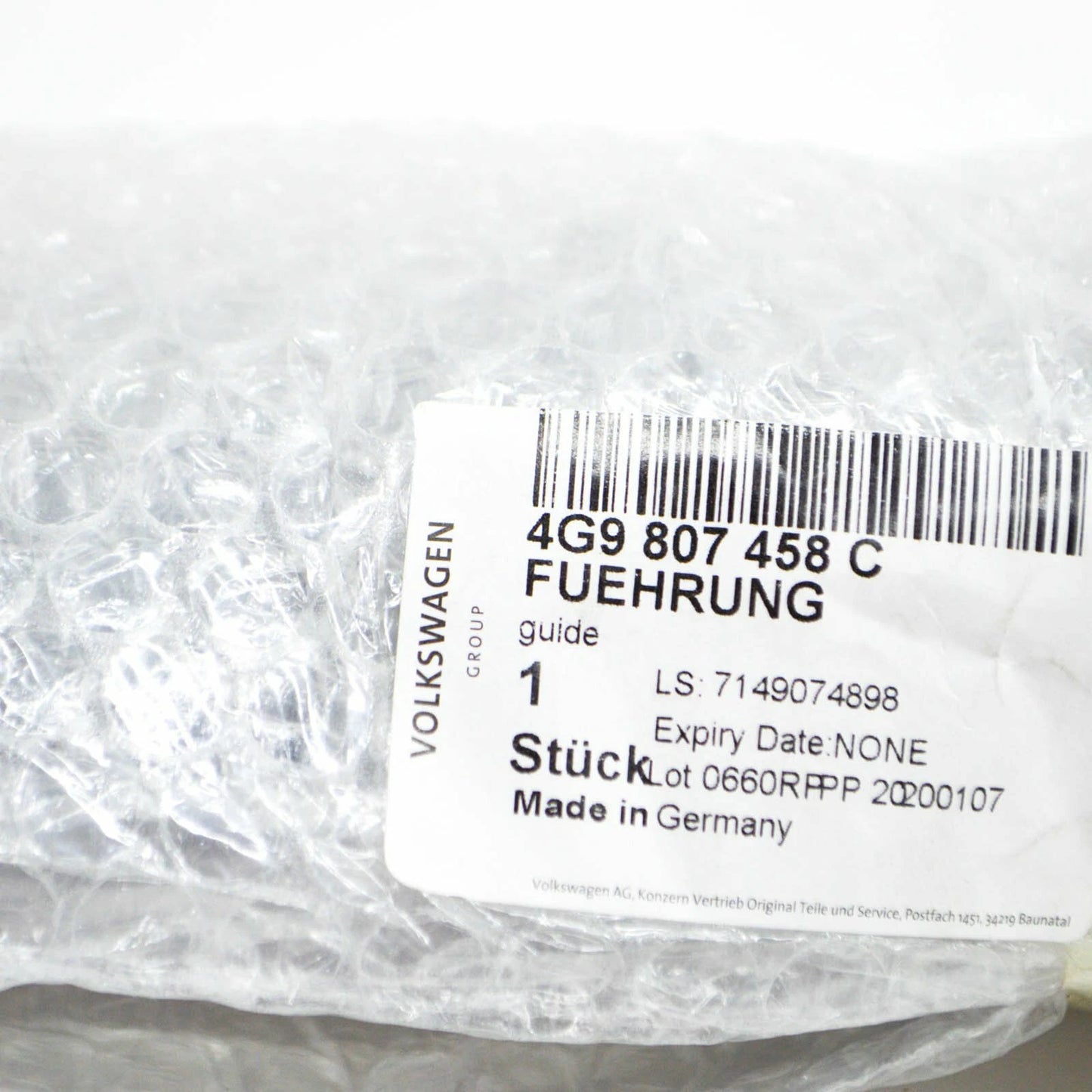 NEW AUDI A6 C7 REAR BUMPER CENTER HOLDER 4G9807458C