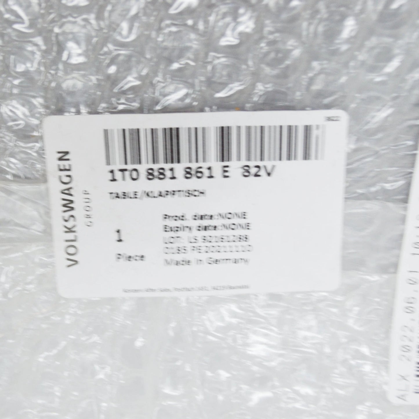 NEW VOLKSWAGEN GOLF MK5 PLUS INTERIOR FOLDING TABLE 1T0881861E82V