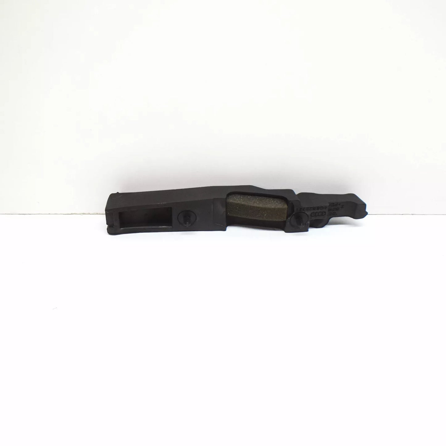 NEW AUDI A7 SPORTBACK 4G8 FRONT LEFT FENDER SEAL STRIP 4G8823721 ORIGINAL