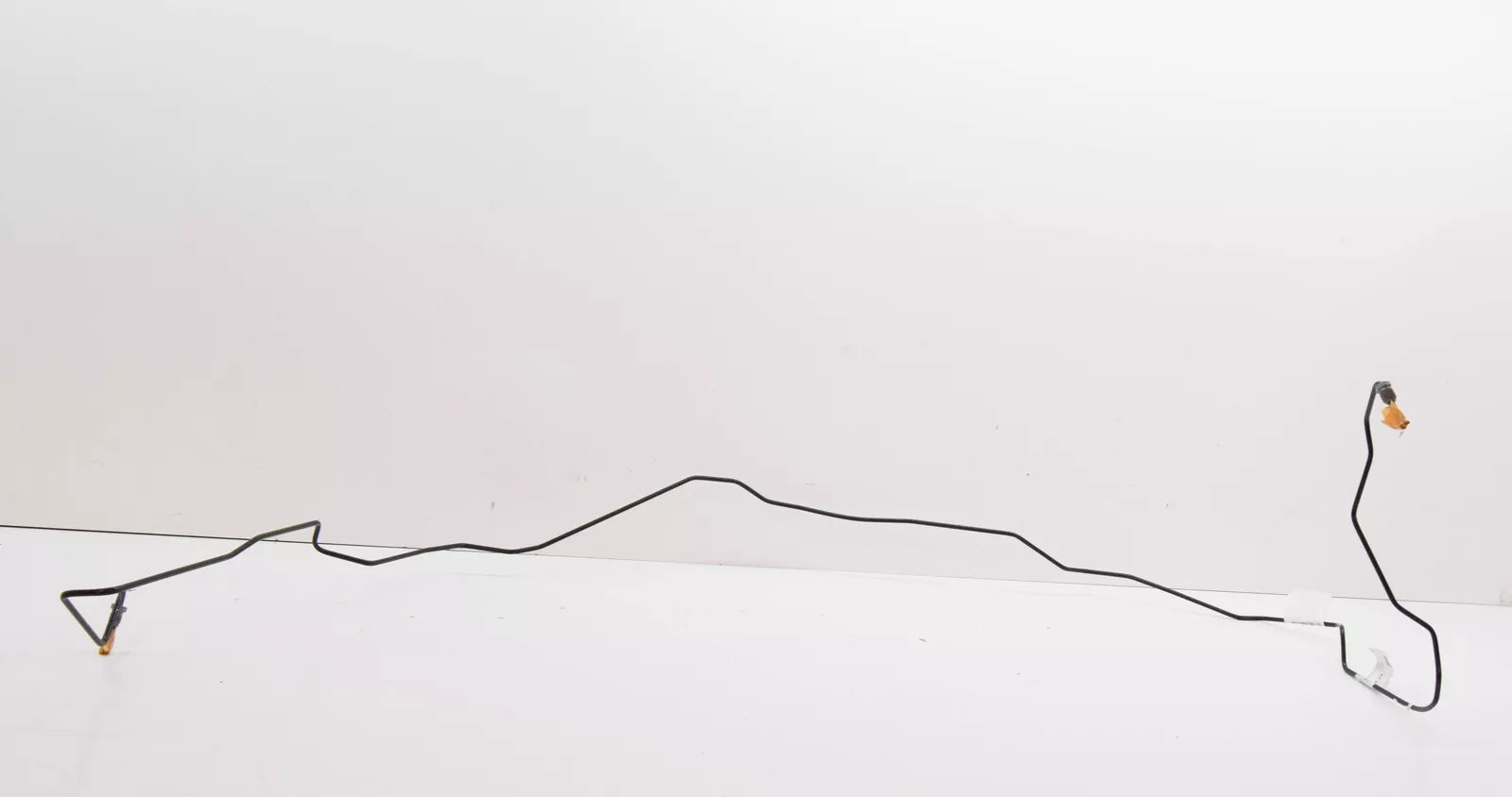 NEW MERCEDES-BENZ E W212 BRAKE LINE A2124200626 ORIGINAL