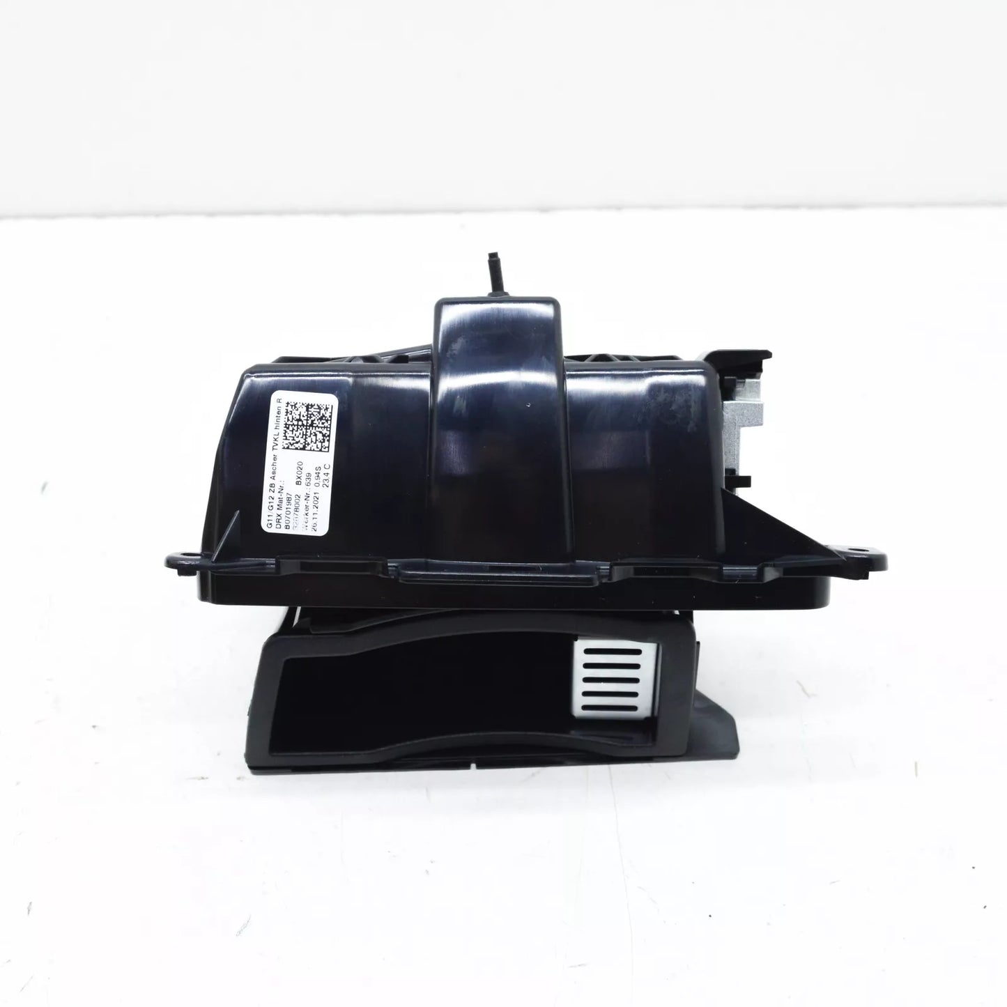 NEW BMW 7 G11 G12 REAR RIGHT DOOR PANEL ASHTRAY 51427398886 7398886 ORIGINAL