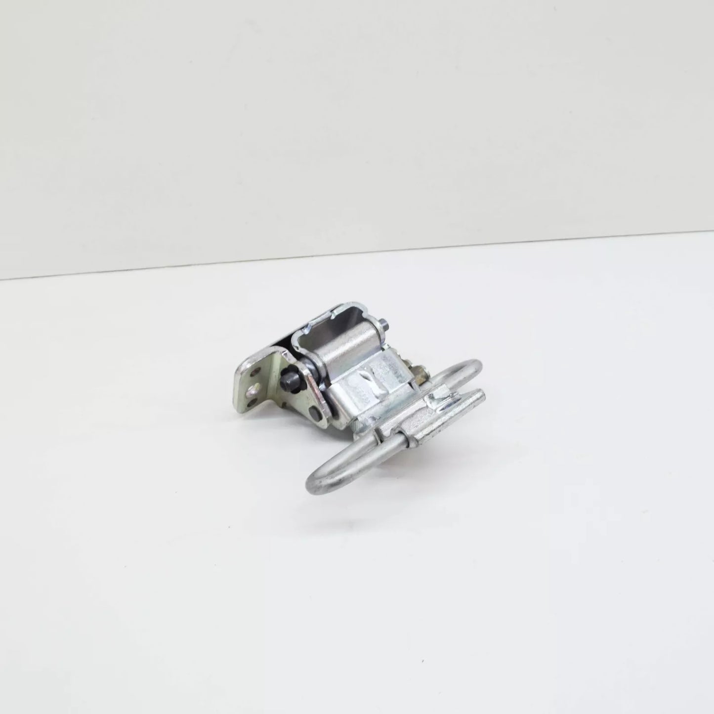 NEW AUDI Q7 4L FRONT LEFT LOWER DOOR HINGE 8E0831411E