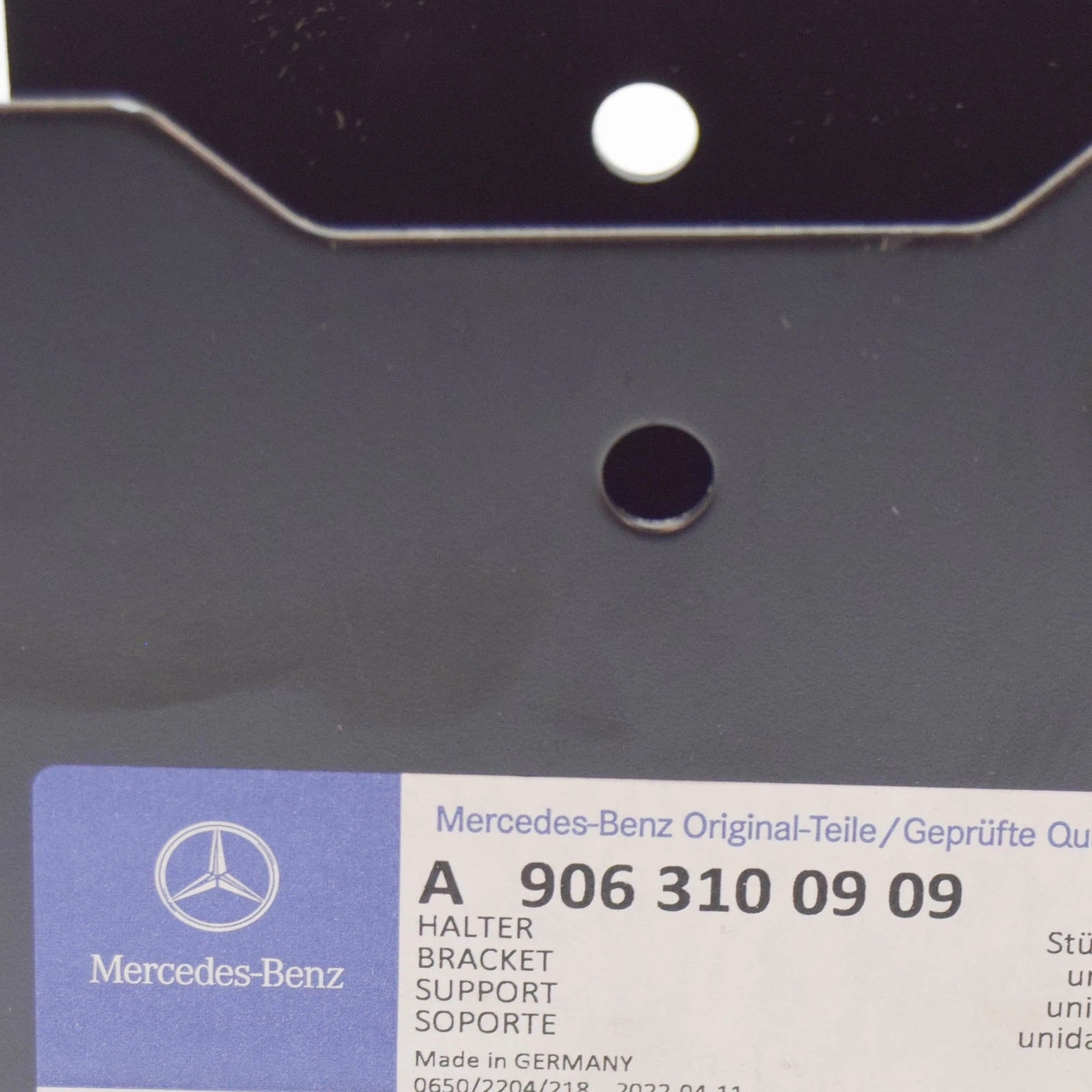 NEW MB SPRINTER 906 PROPELLER SHAFT BEARING BRACKET A9063100909 ORIGINAL