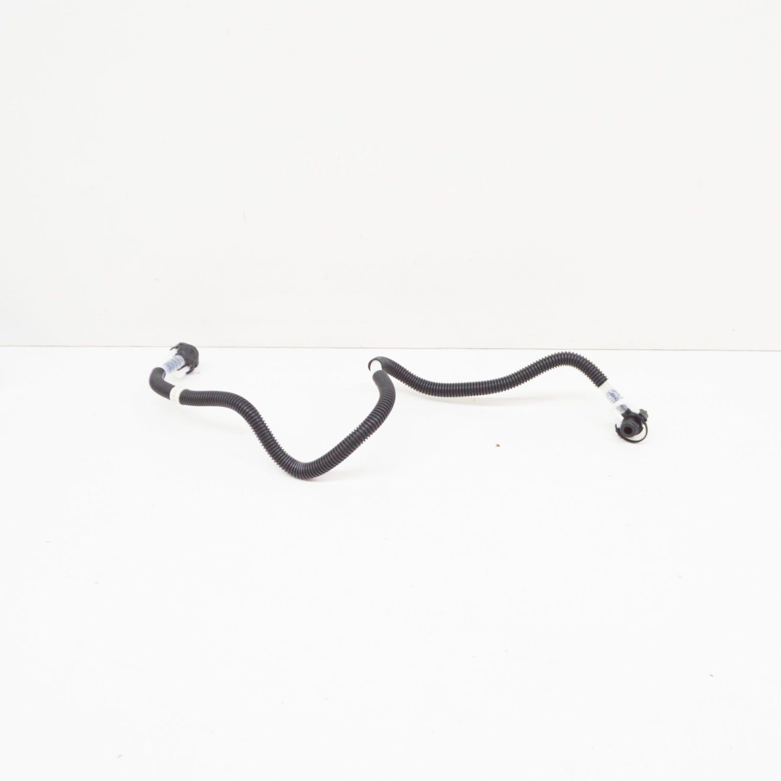 NEW MB E W210 ENGINE FUEL FILTER FEED PIPE HOSE E200 DIESEL A6110701032 ORIGINAL