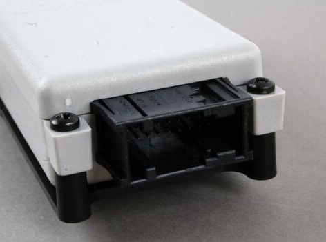 new mercedes-benz r w251 rear audio system amplifier a2518201389 original