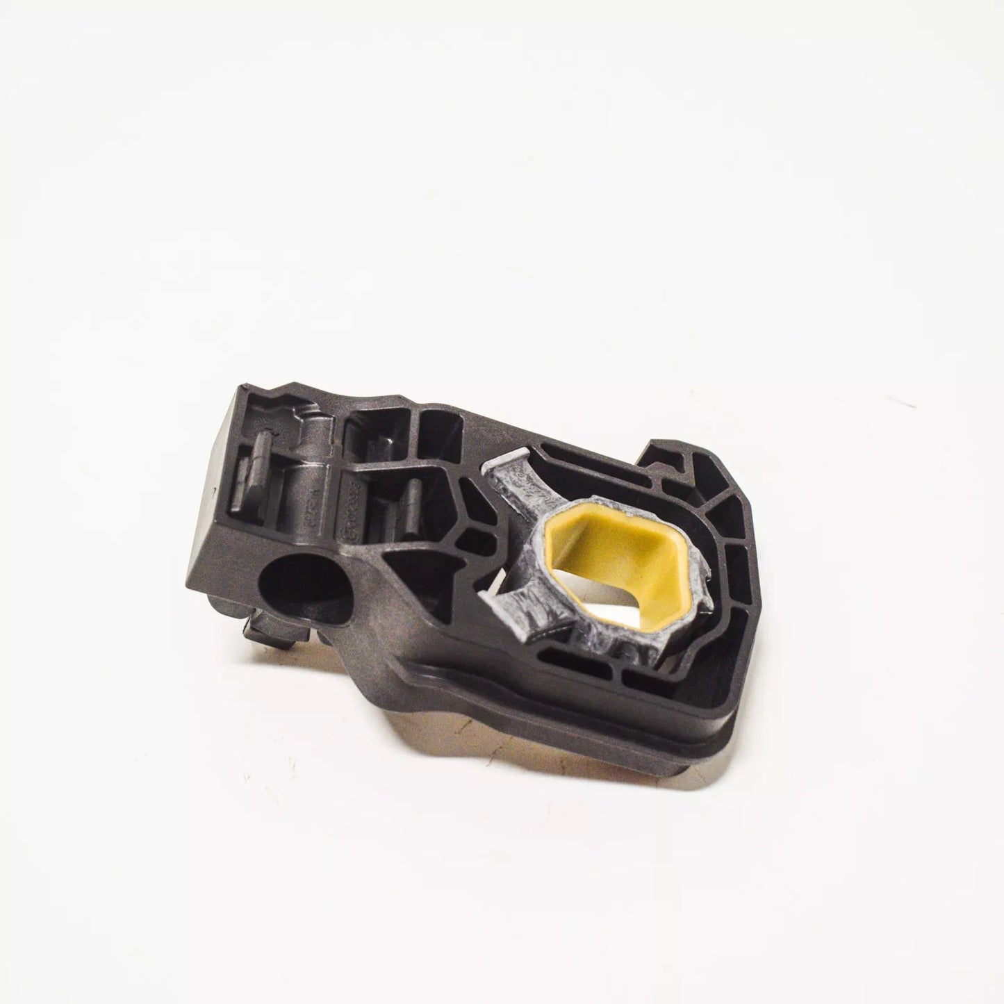 NEW BMW 5 F10 RIGHT SIDE RADIATOR BRACKET 7575248 17117575248 2015 ORIGINAL