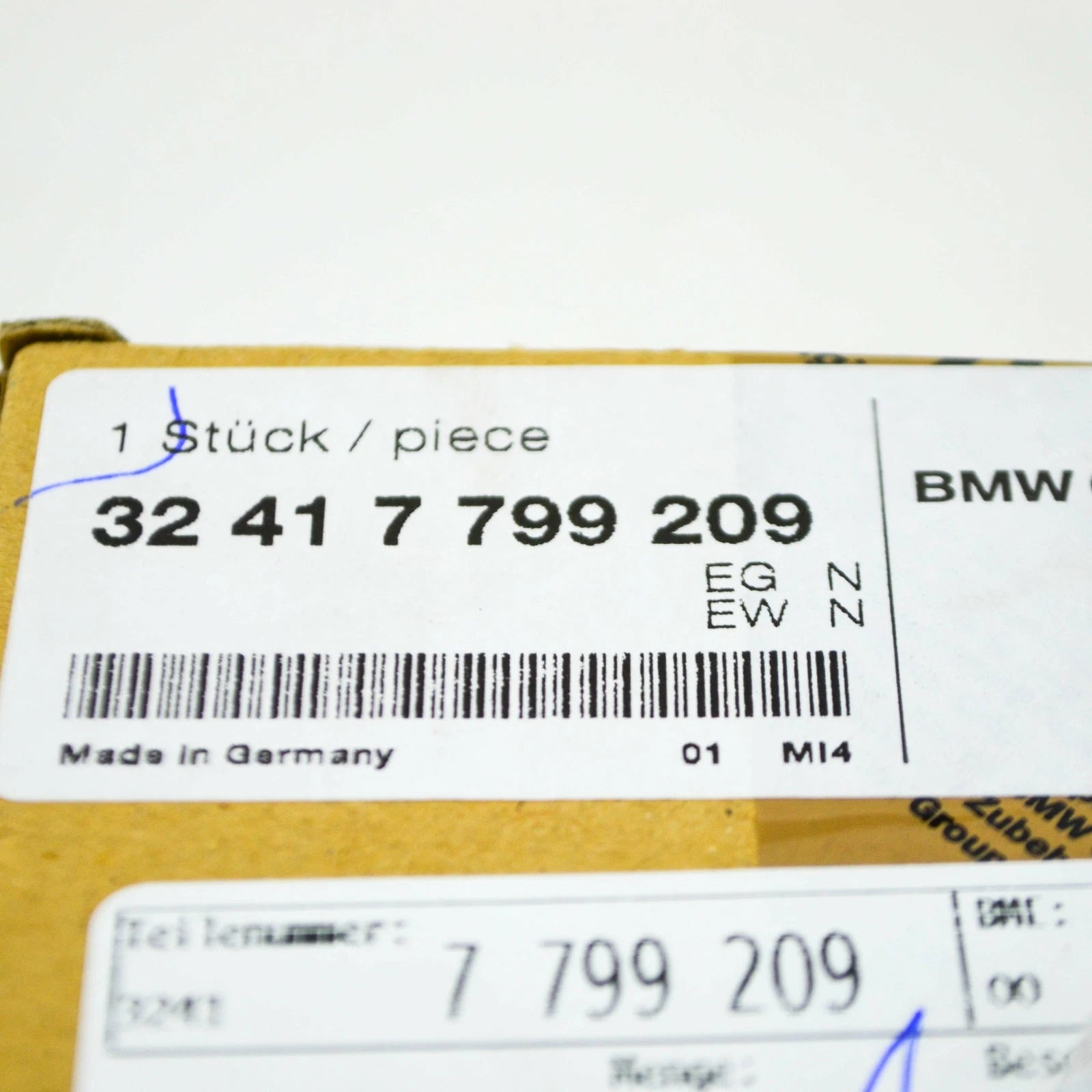 NEW BMW 3 COUPE E92 STEERING PUMP BRACKET HOLDER 32417799209 ORIGINAL