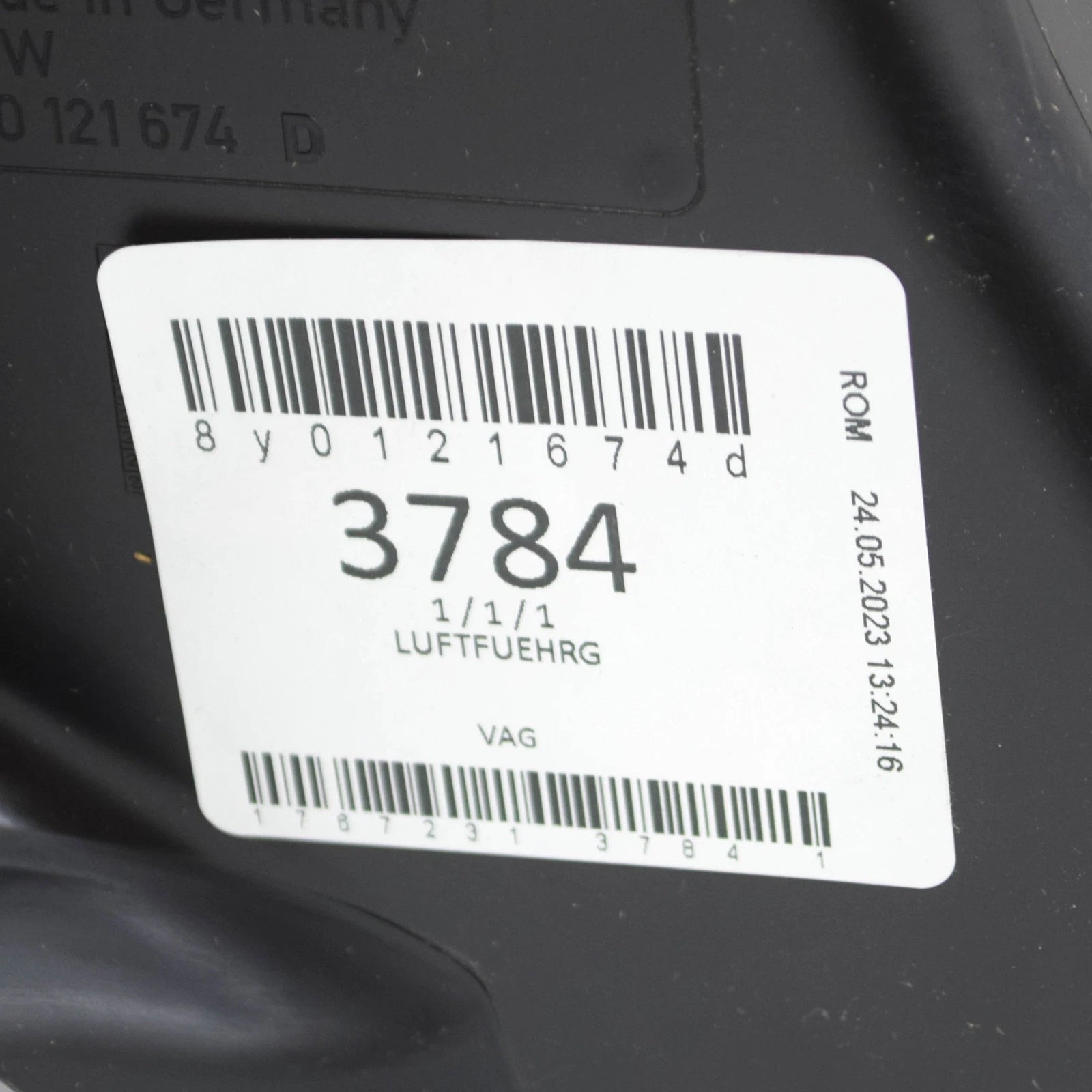 NEW AUDI A3 SPORTBACK 8YA RADIATOR RIGHT AIR GUIDE DUCT 8Y0121674D ORIGINAL