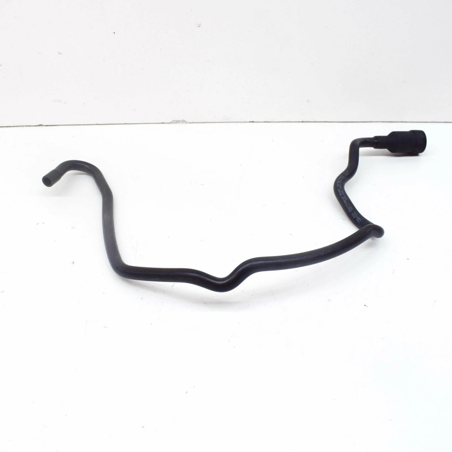 NEW AUDI Q8 FRONT LEFT HEADLIGHT VENTING TUBE PIPE 4M8941718 ORIGINAL