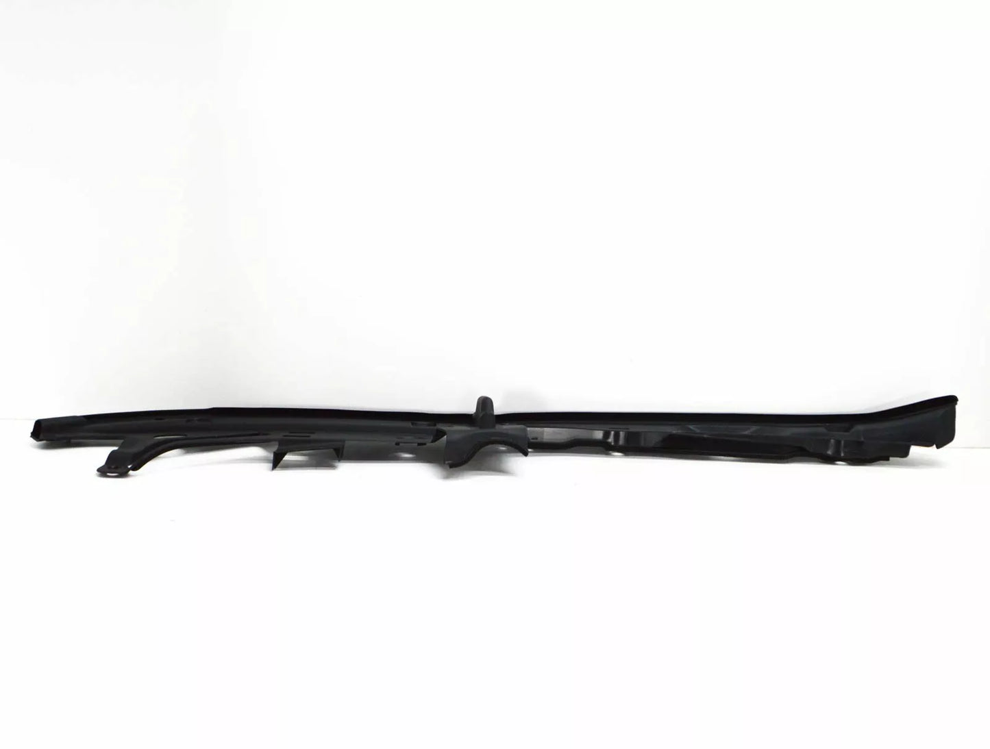 NEW BMW 5 G30 FRONT RIGHT SIDE PANEL SEALING 51767349606 ORIGINAL