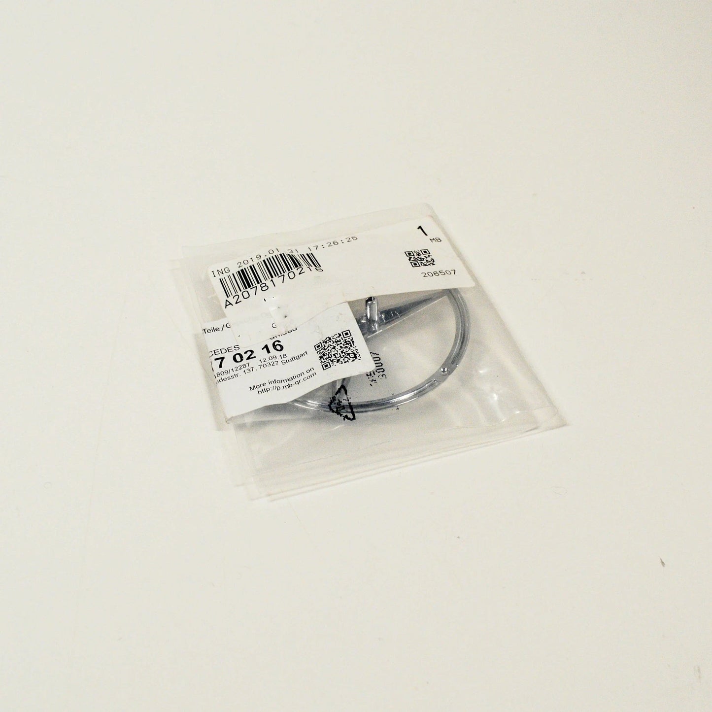 NEW MB E-CLASS COUPE C207 BOOT LID BADGE EMBLEM A2078170216 2015 ORIGINAL