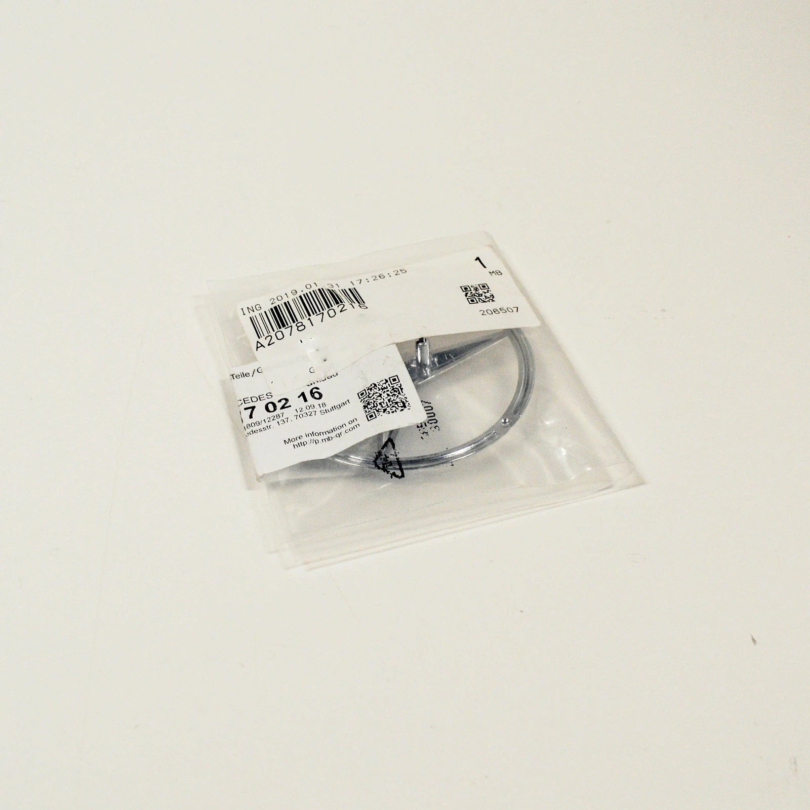 NEW MB E-CLASS COUPE C207 BOOT LID BADGE EMBLEM A2078170216 2015 ORIGINAL