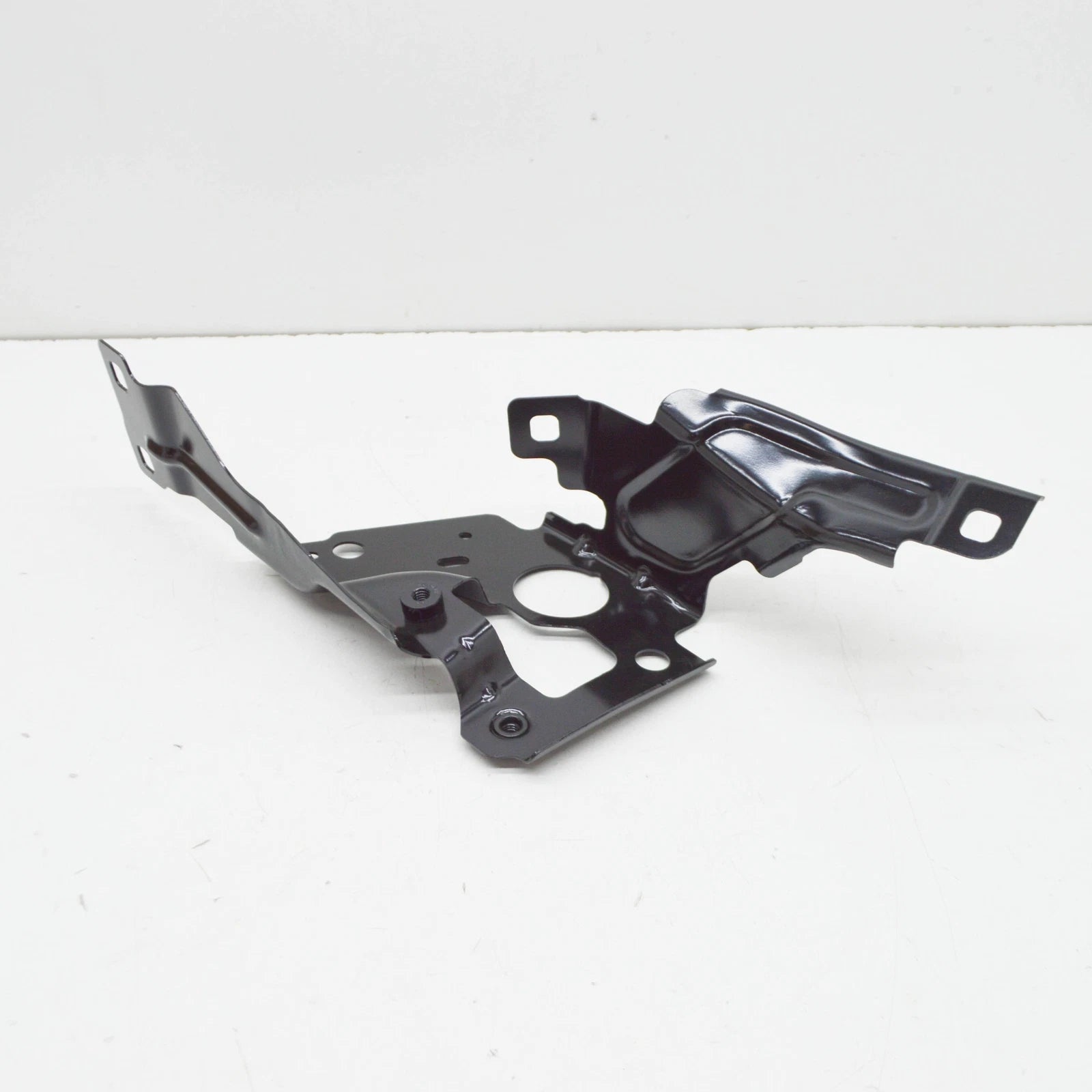 NEW BMW 4 COUPE G22 FRONT RIGHT FENDER PANEL HOLDER 41009466092 ORIGINAL