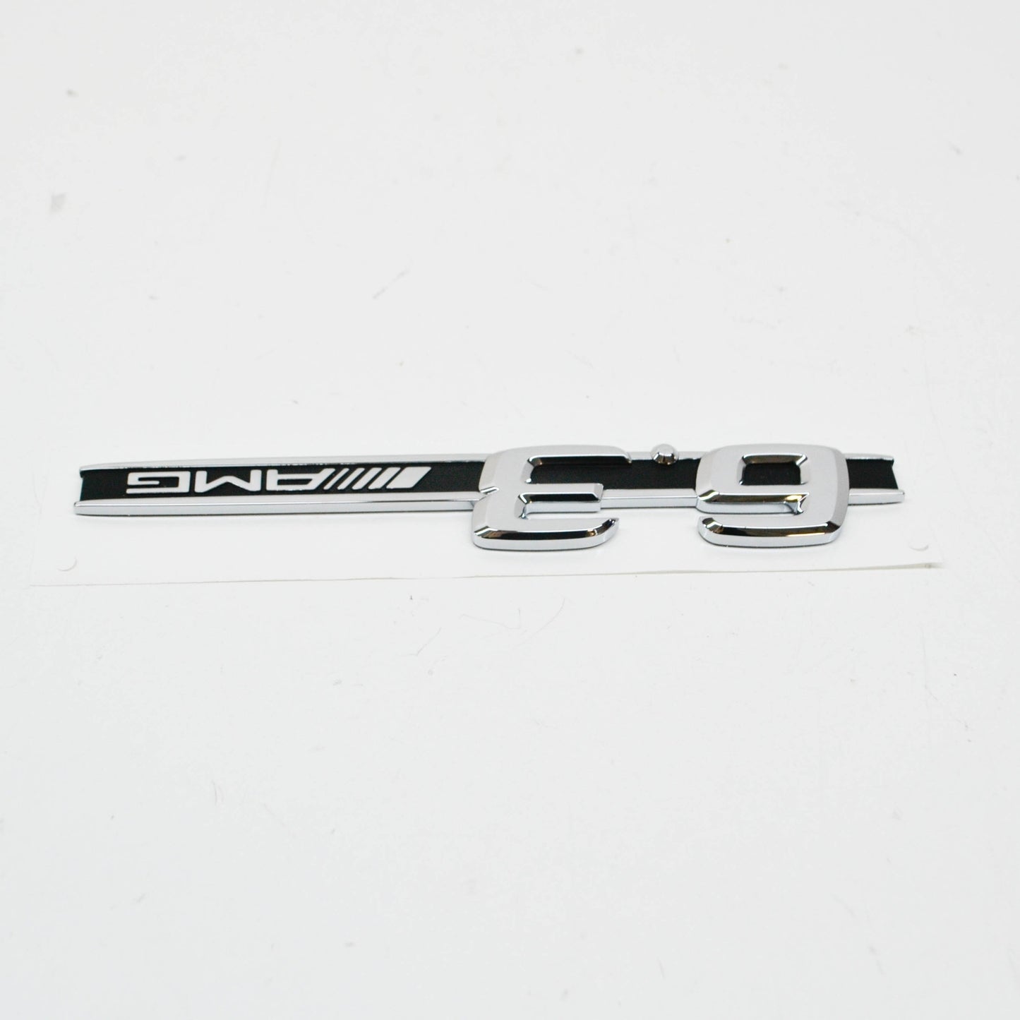 NEW MERCEDES-BENZ C W204 AMG FRONT FENDER EMBLEM A0008170514 ORIGINAL