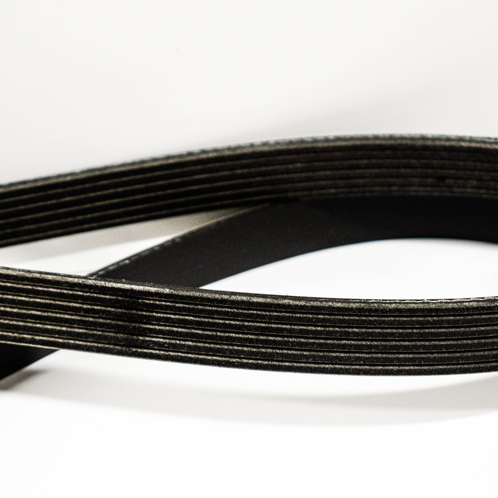 NEW MERCEDES BENZ GL X166 V RIBBED BELT A0029936796 ORIGINAL