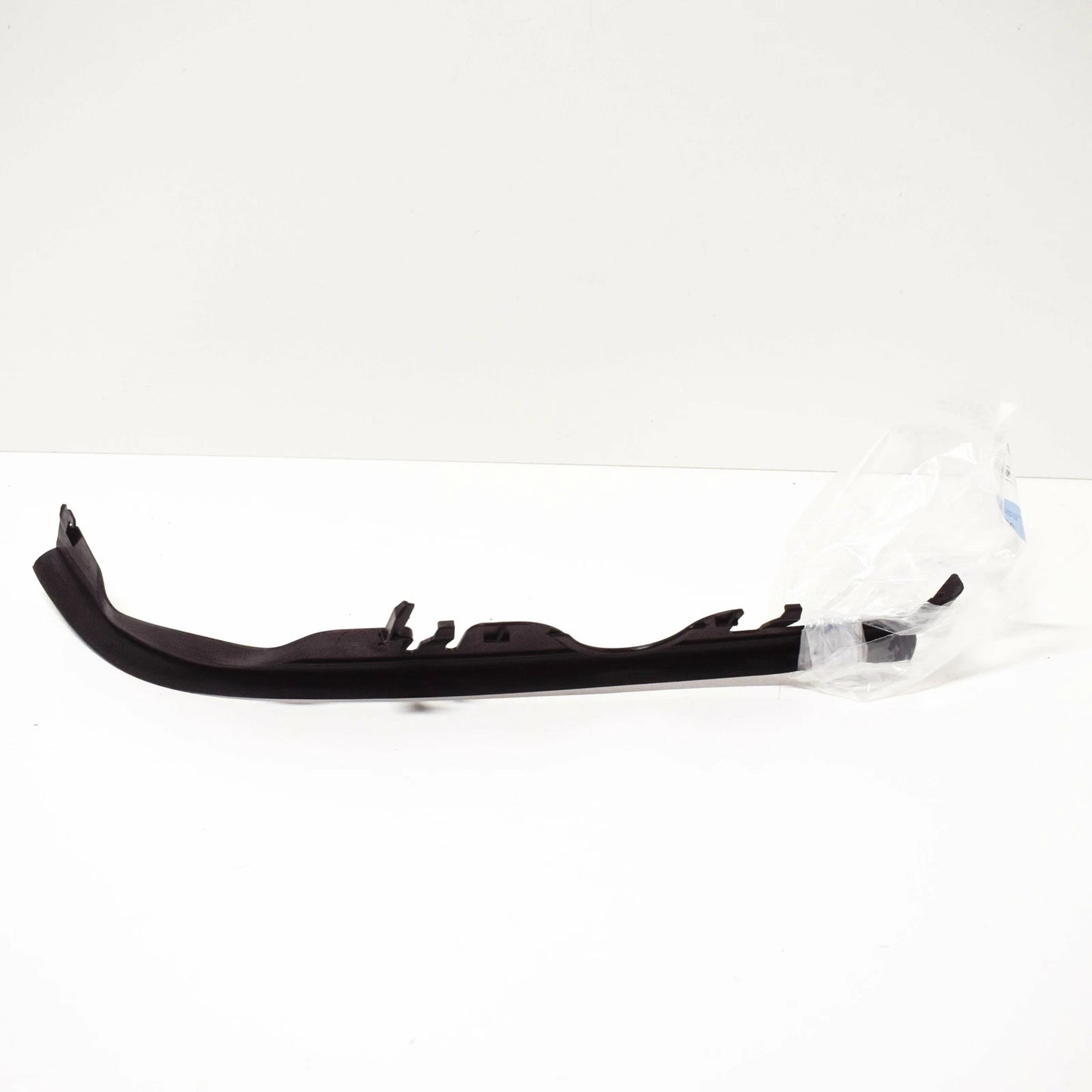 NEW BMW 5 E39 FRONT LEFT HEADLIGHT UPPER GASKET SEAL 63126908405 ORIGINAL