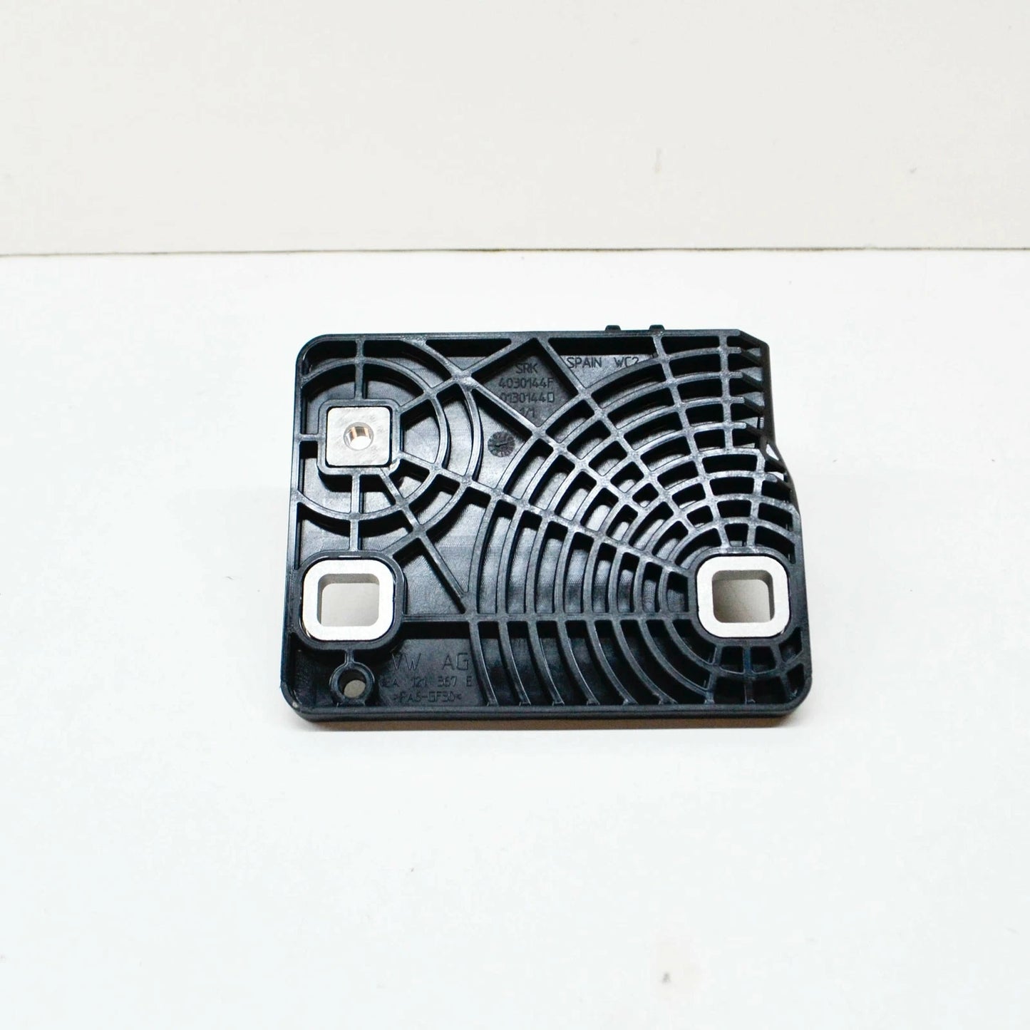 NEW VW ID.3 E11 FRONT LEFT CLAMP RACK HOLDER BUMPER GUIDE 1EA121367E ORIGINAL