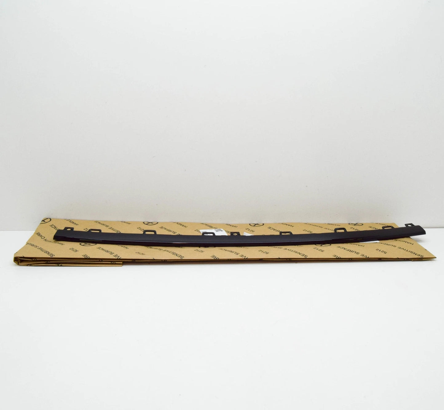 NEW AUDI TT RS FV MK3 REAR BUMPER TRIM 8S0807791Y9B ORIGINAL