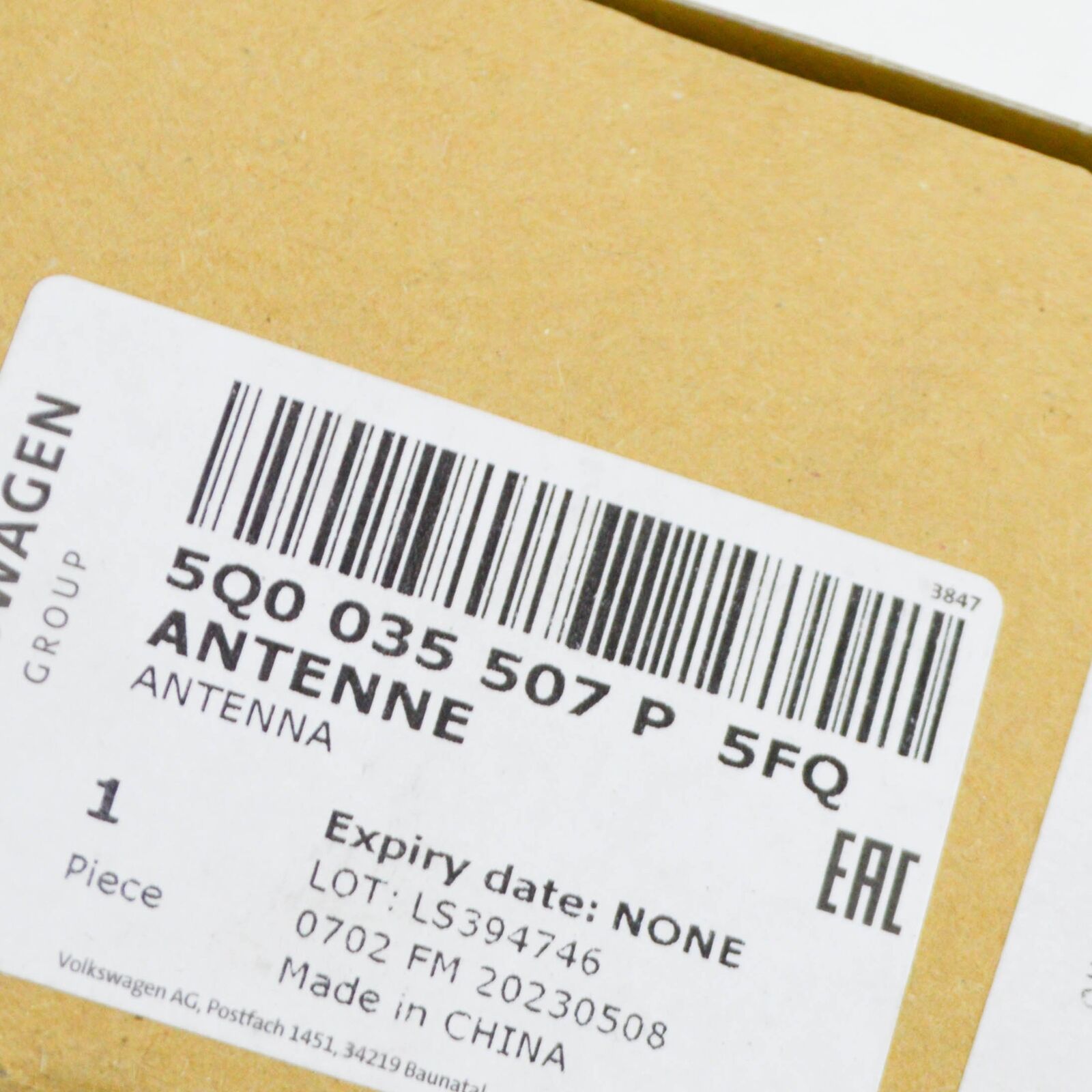 NEW VOLKSWAGEN PASSAT B8 3G ROOF ANTENNA 5Q0035507P5FQ ORIGINAL