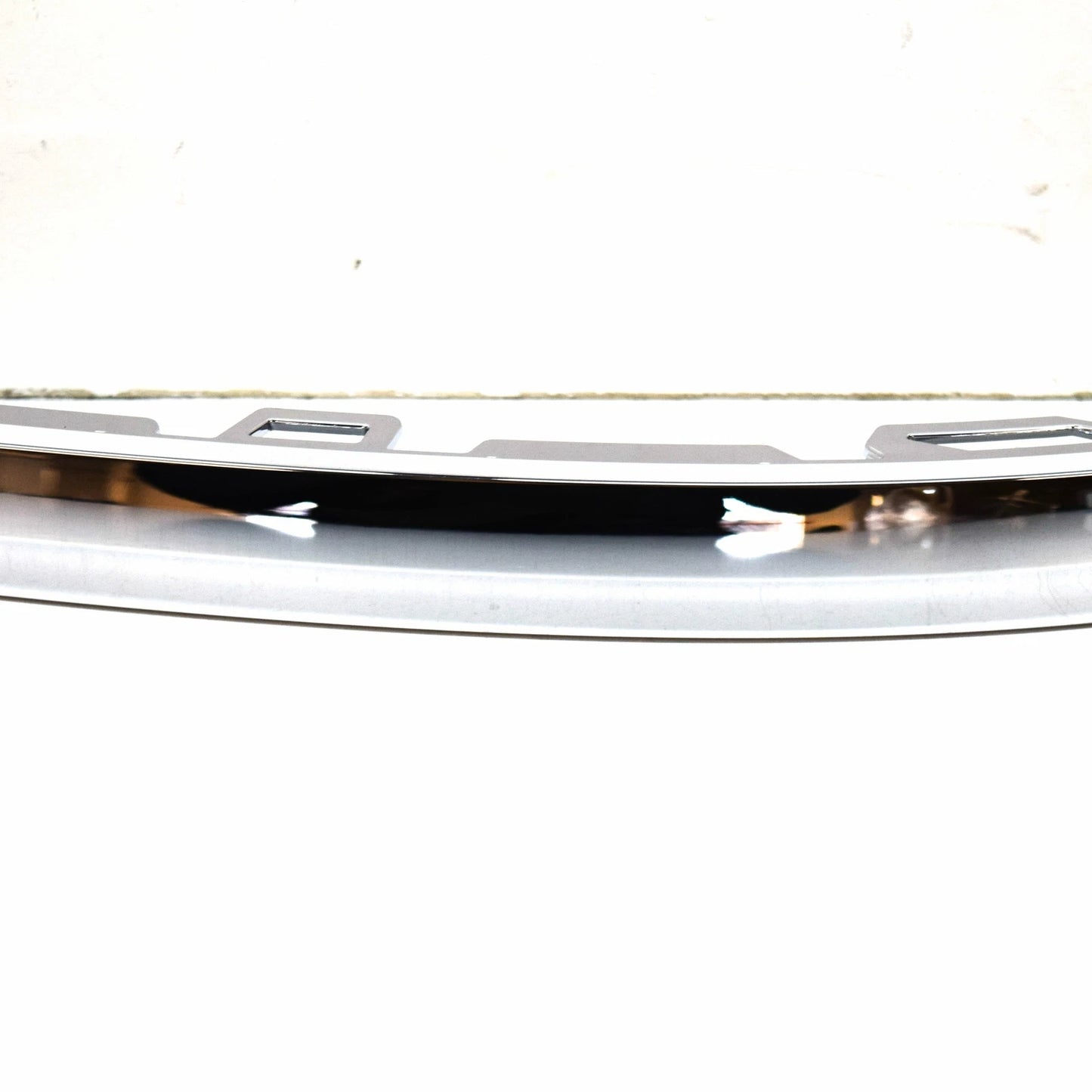 NEW VW TIGUAN MK2 AD REAR RIGHT BUMPER OUTER CHROME MOLDING 5NN8538422ZZ