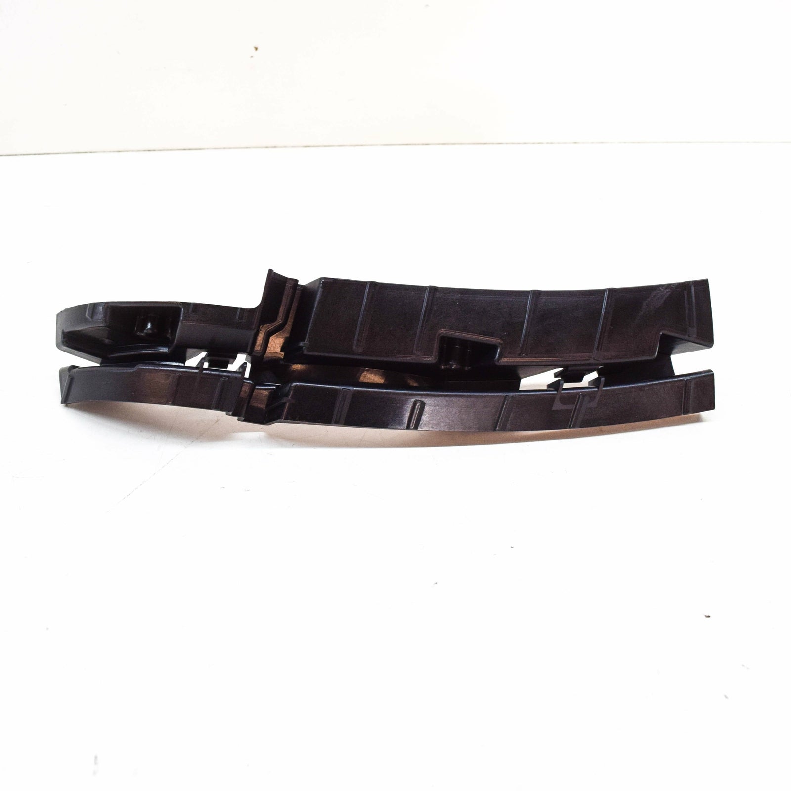 NEW AUDI Q5 8R FRONT BUMPER RIGHT SECURING STRIP 8R0807278C ORIGINAL