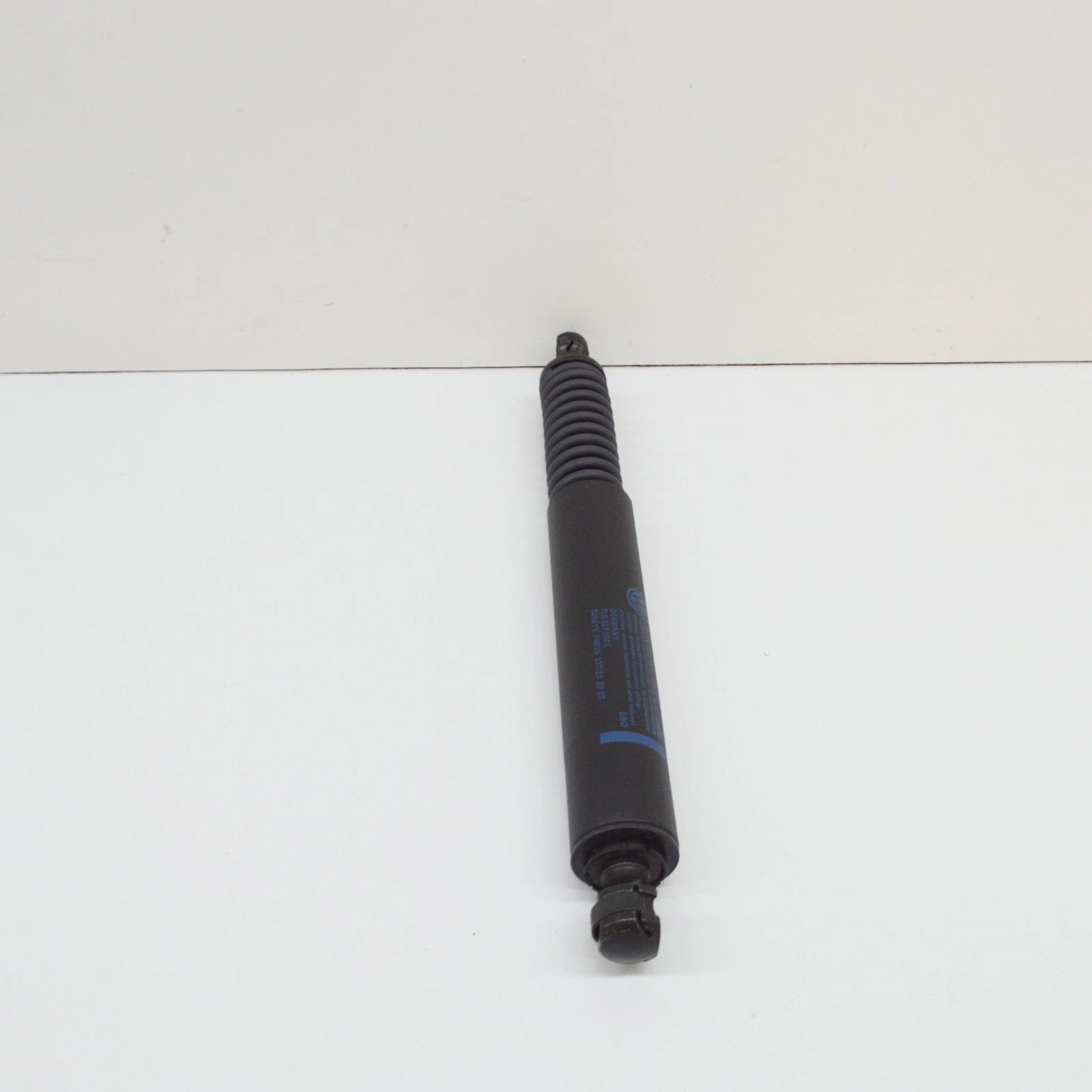 NEW VW TOUAREG 7L MK1 LEFT SIDE TAILGATE HATCH LIFT SUPPORT 7L6827550L ORIGINAL