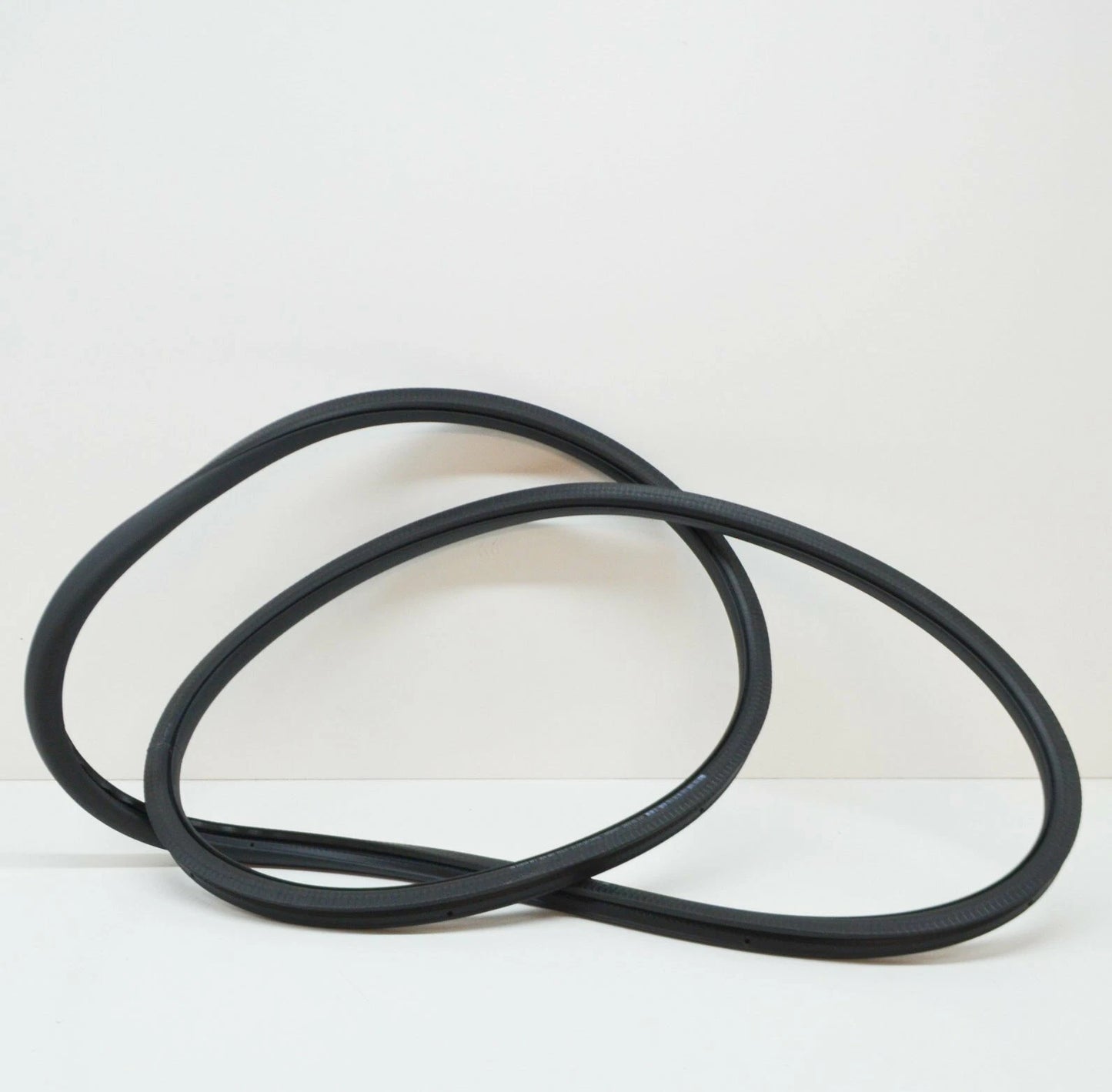 NEW VOLKSWAGEN PASSAT B6 FRONT DOOR INNER SEAL 3C4867911C5AP