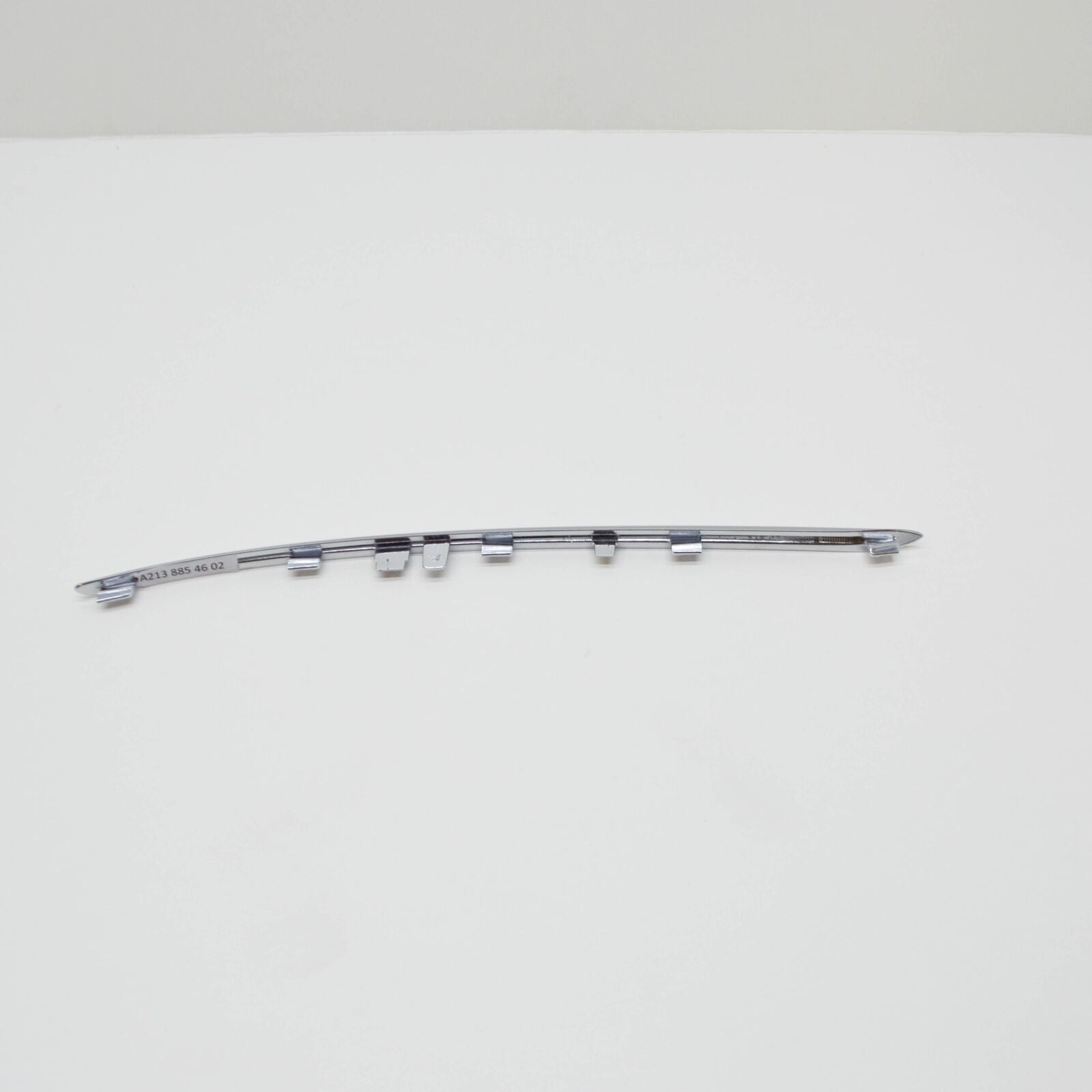 NEW MERCEDES-BENZ AMG GT C190 FRONT RIGHT LOWER MOLDING A2138854602 ORIGINAL