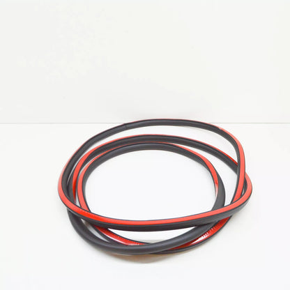 NEW AUDI A3 SPORTBACK 8V FRONT RIGHT OUTER DOOR SEAL RUBBER 8V4837912C ORIGINAL