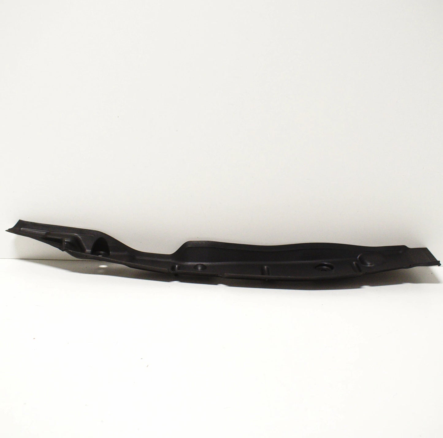 NEW AUDI Q5 80A FRONT RIGHT FENDER INSULATOR 80A821112