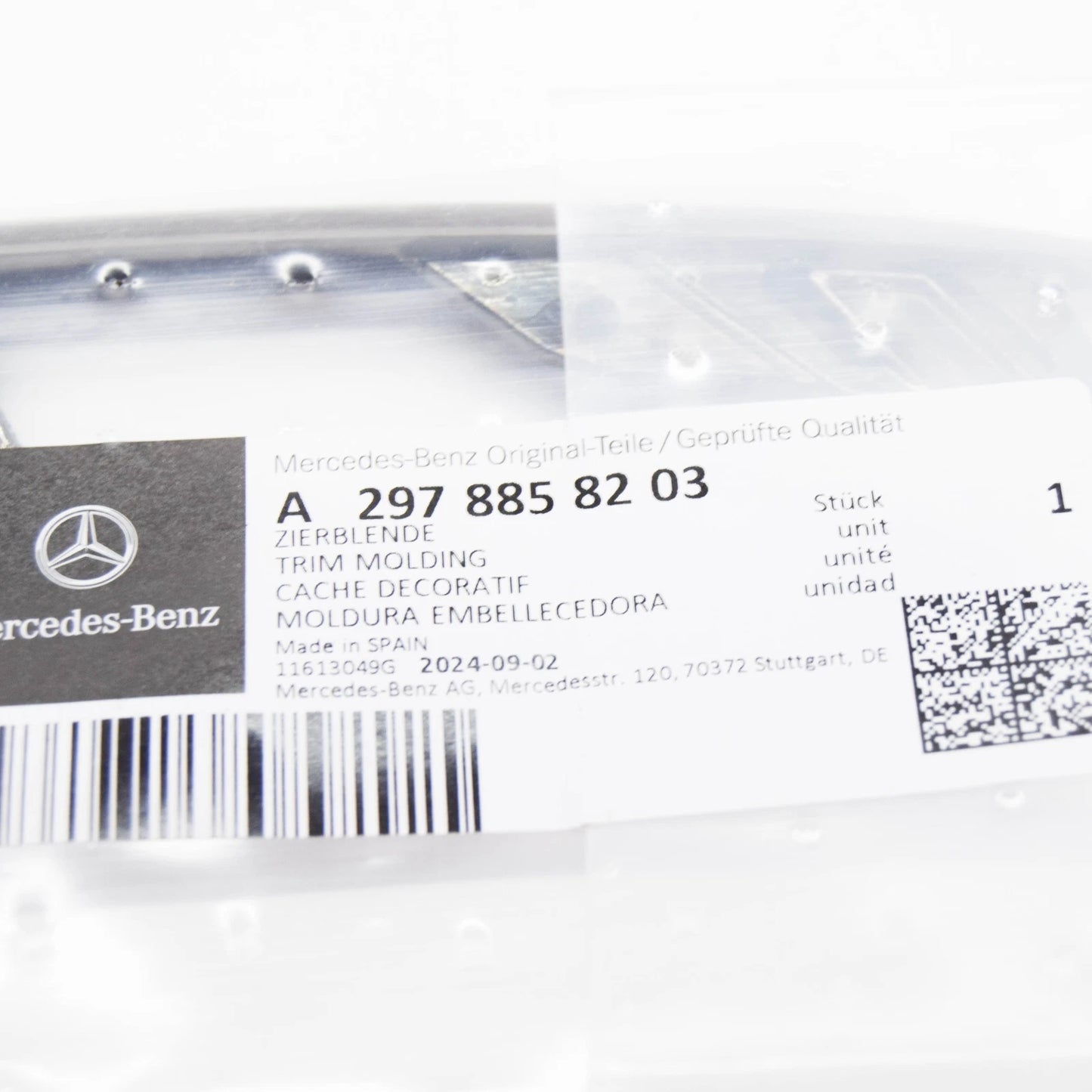 NEW MERCEDES-BENZ EQS V297 FRONT RIGHT LOWER BUMPER TRIM A2978858203 ORIGINAL