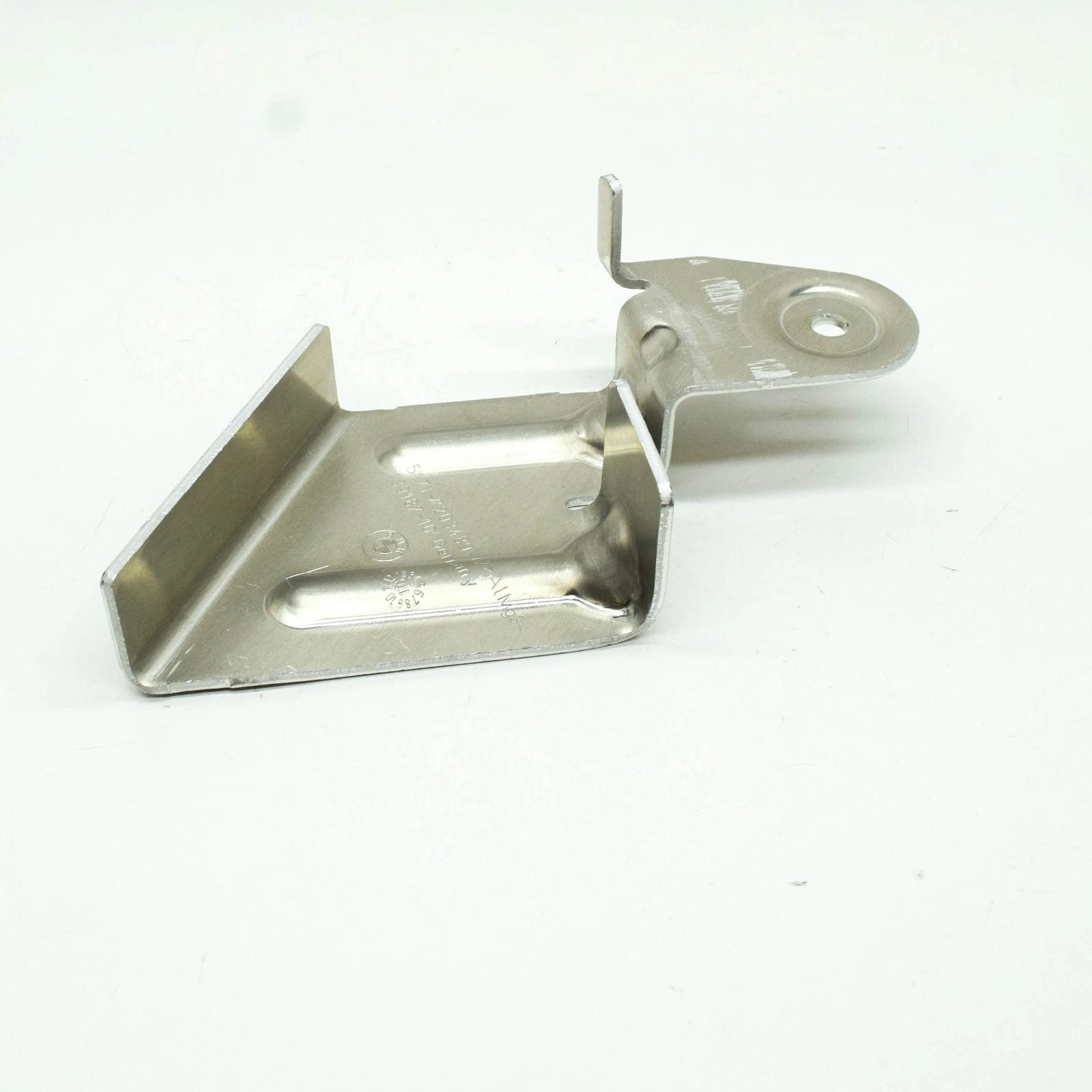 NEW BMW 7 F01, F02 LEFT FENDER LINER SUPPORT BRACKET 7203489 51717203489