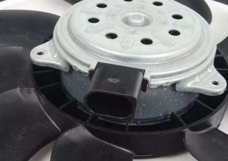 NEW AUDI A6 C6 LEFT RADIATOR FAN 4F0959455P ORIGINAL