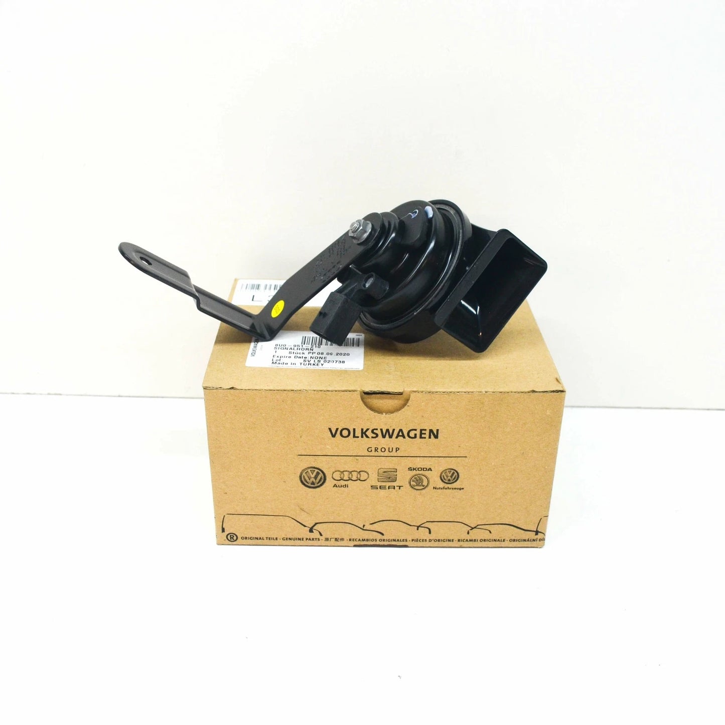 NEW AUDI Q3 8U HORN SIGNAL 8U0951210