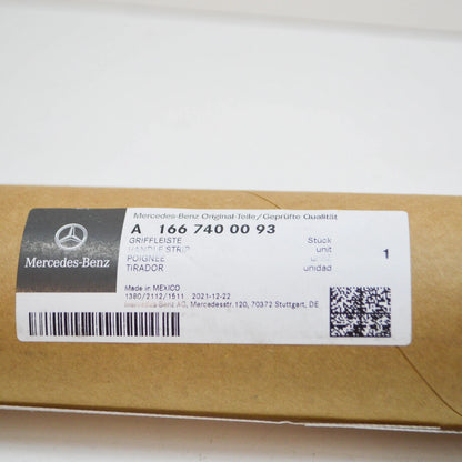 NEW MERCEDES-BENZ GLS X166 REAR PANEL DOOR HANDLE MOLDING A1667400093 ORIGINAL