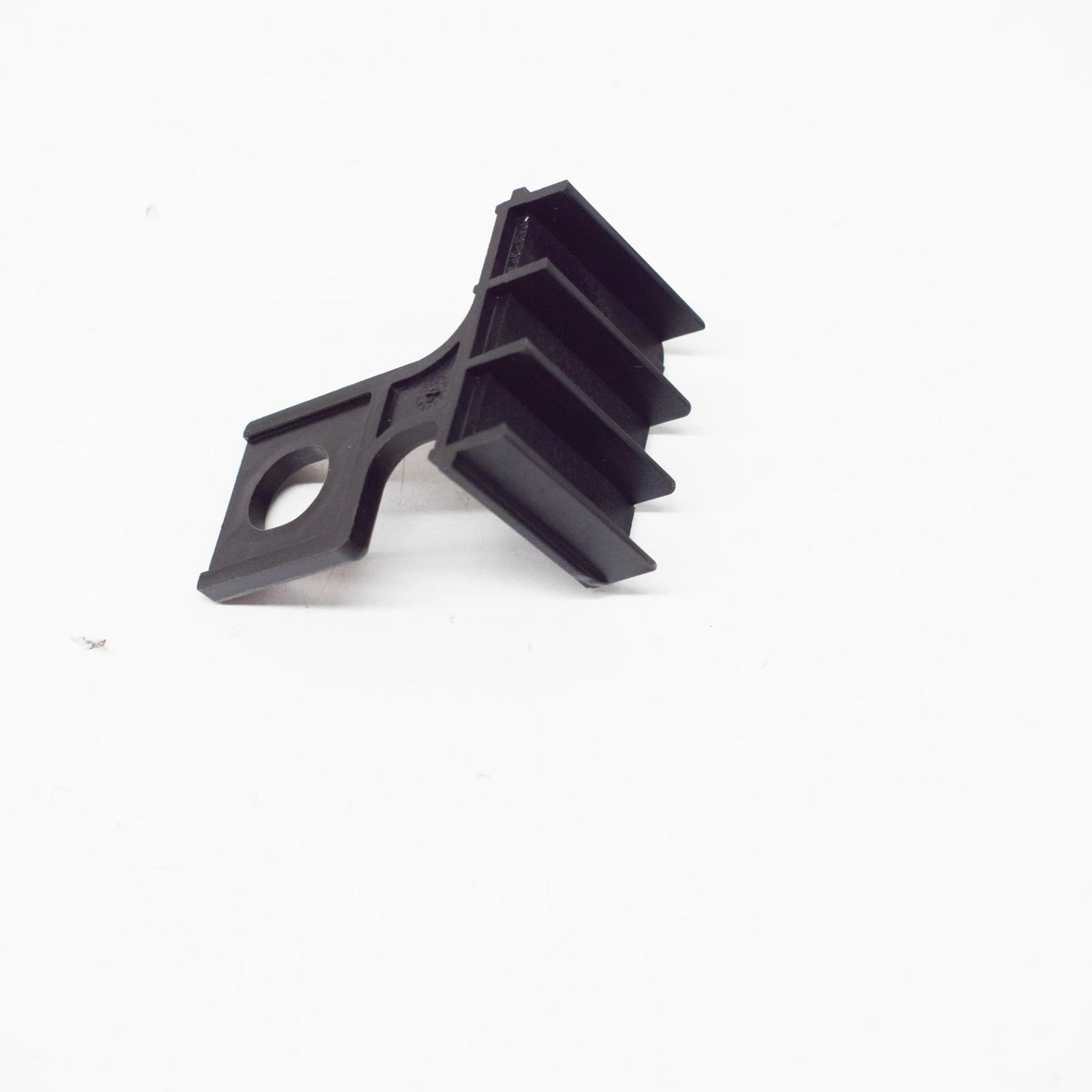 NEW AUDI TT ROADSTER 8J FRONT LEFT FENDER BRACKET 8J0805637 ORIGINAL