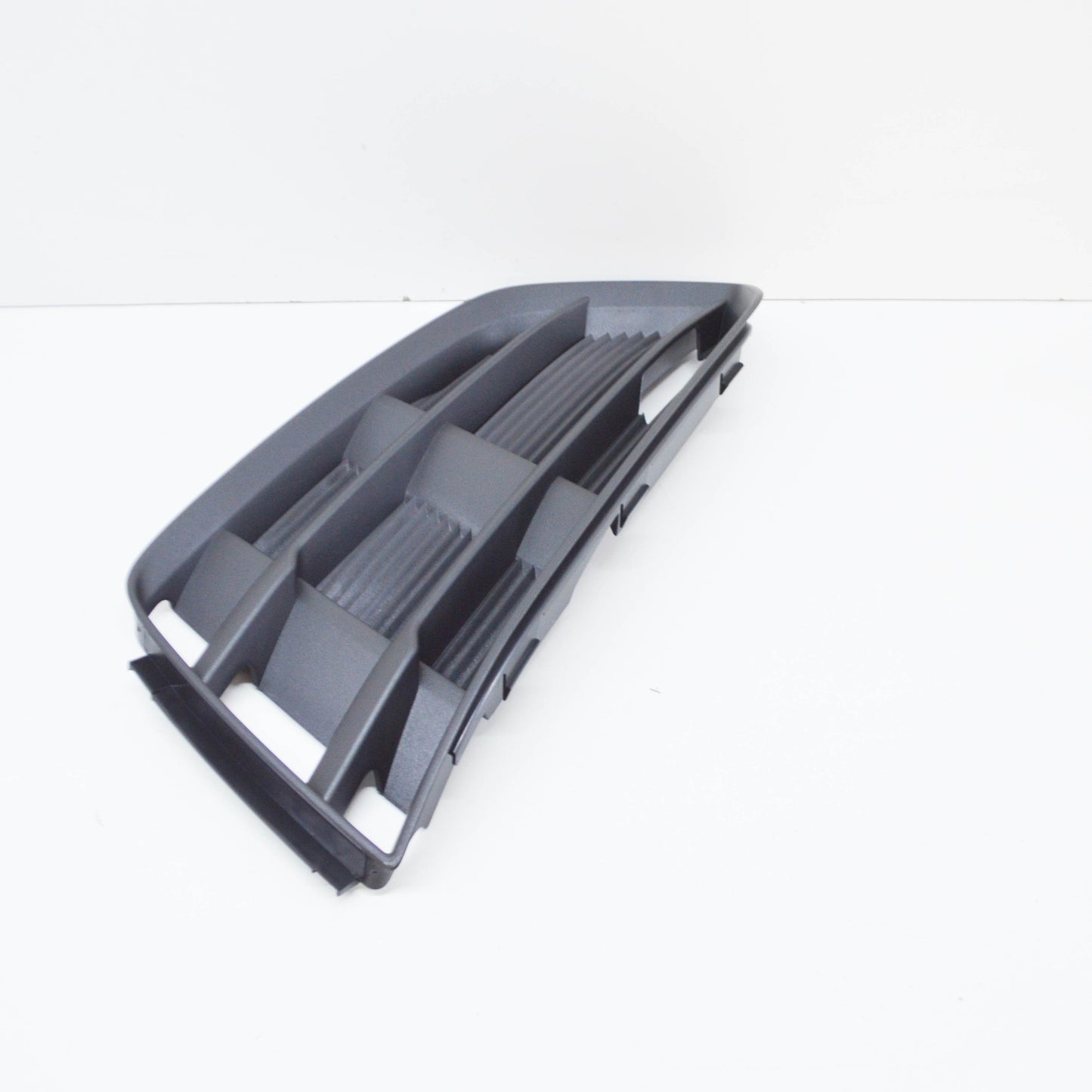 NEW AUDI A5 SPORTBACK F5 LEFT AIR GUIDE GRILLE 8W6807682B9B9 ORIGINAL