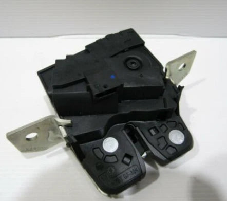 NEW MERCEDES-BENZ B W246 REAR END DOOR BOTTOM LOCK A2467401301 ORIGINAL