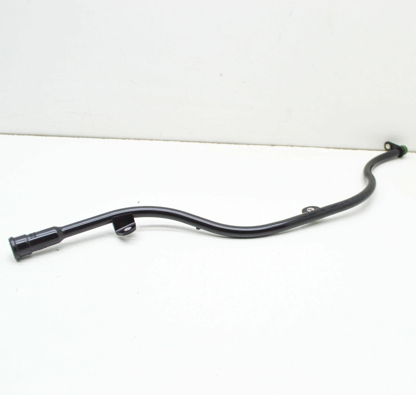NEW VOLKSWAGEN AMAROK ENGINE OIL DIPSTICK TUBE 059115630BF
