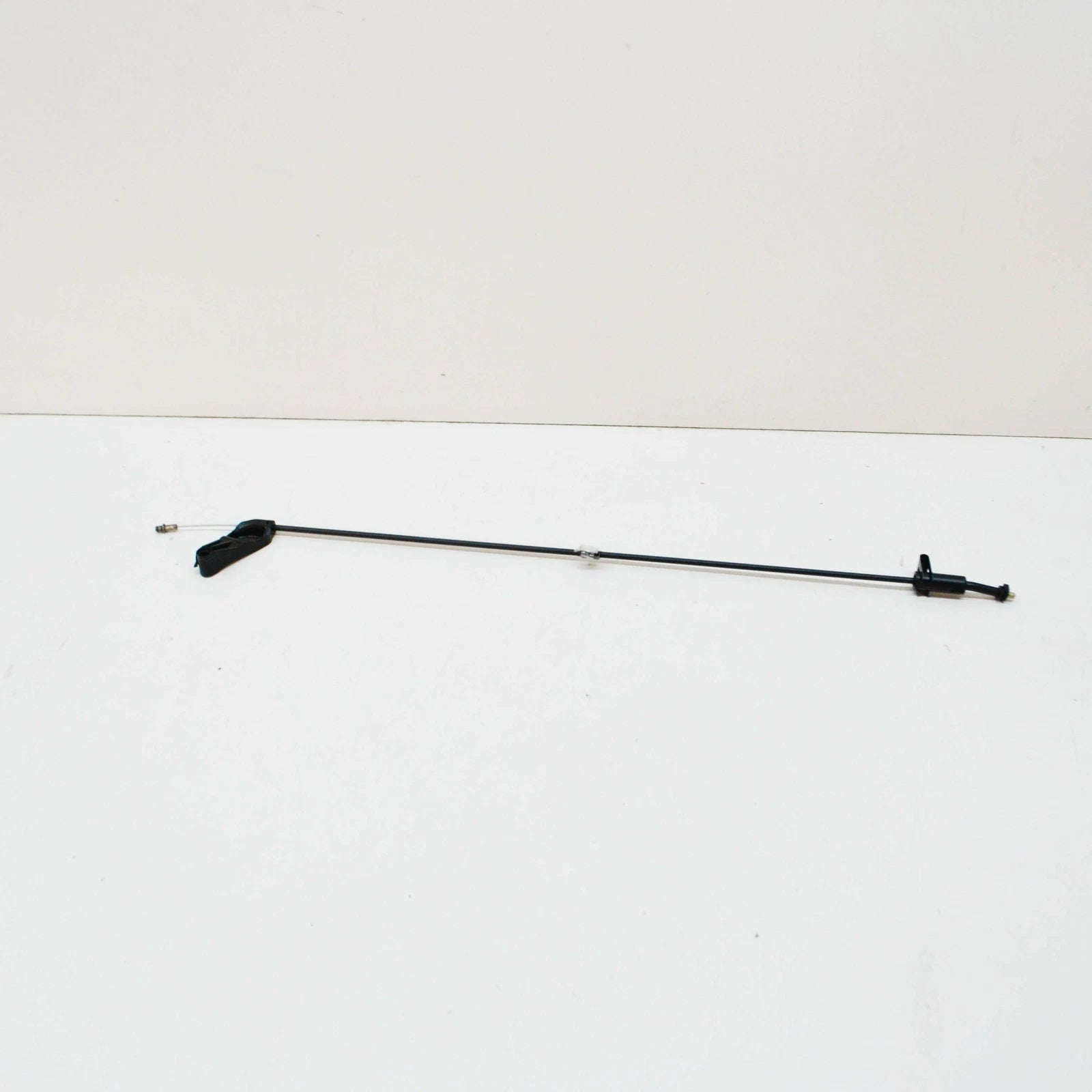 NEW AUDI A4 B7 FRONT LEFT SEAT BOWDEN CABLE 8E0881271A