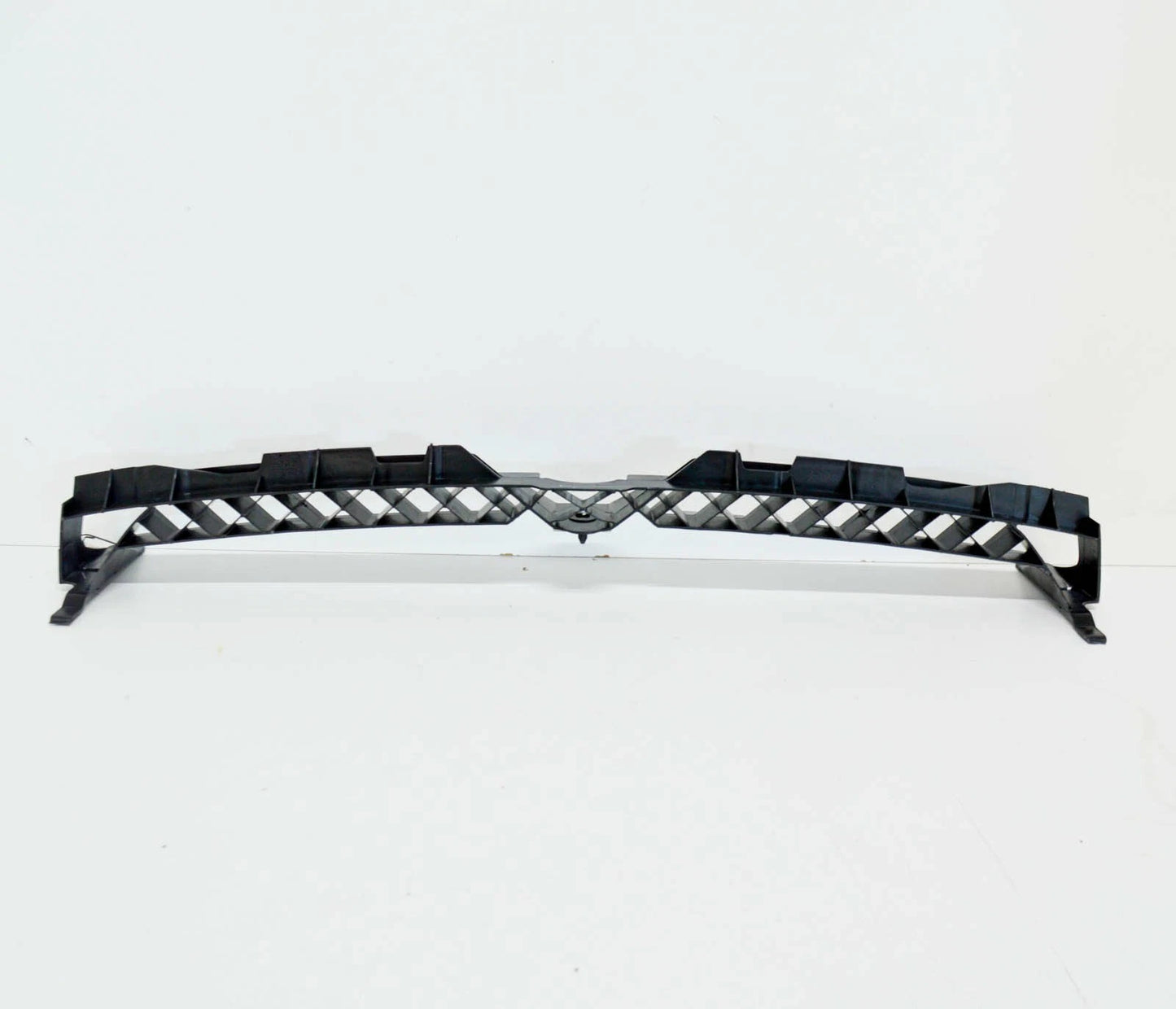 NEW VOLKSWAGEN JETTA MK6 RADIATOR UPPER SUPPORT BRACKET 5C6805706D