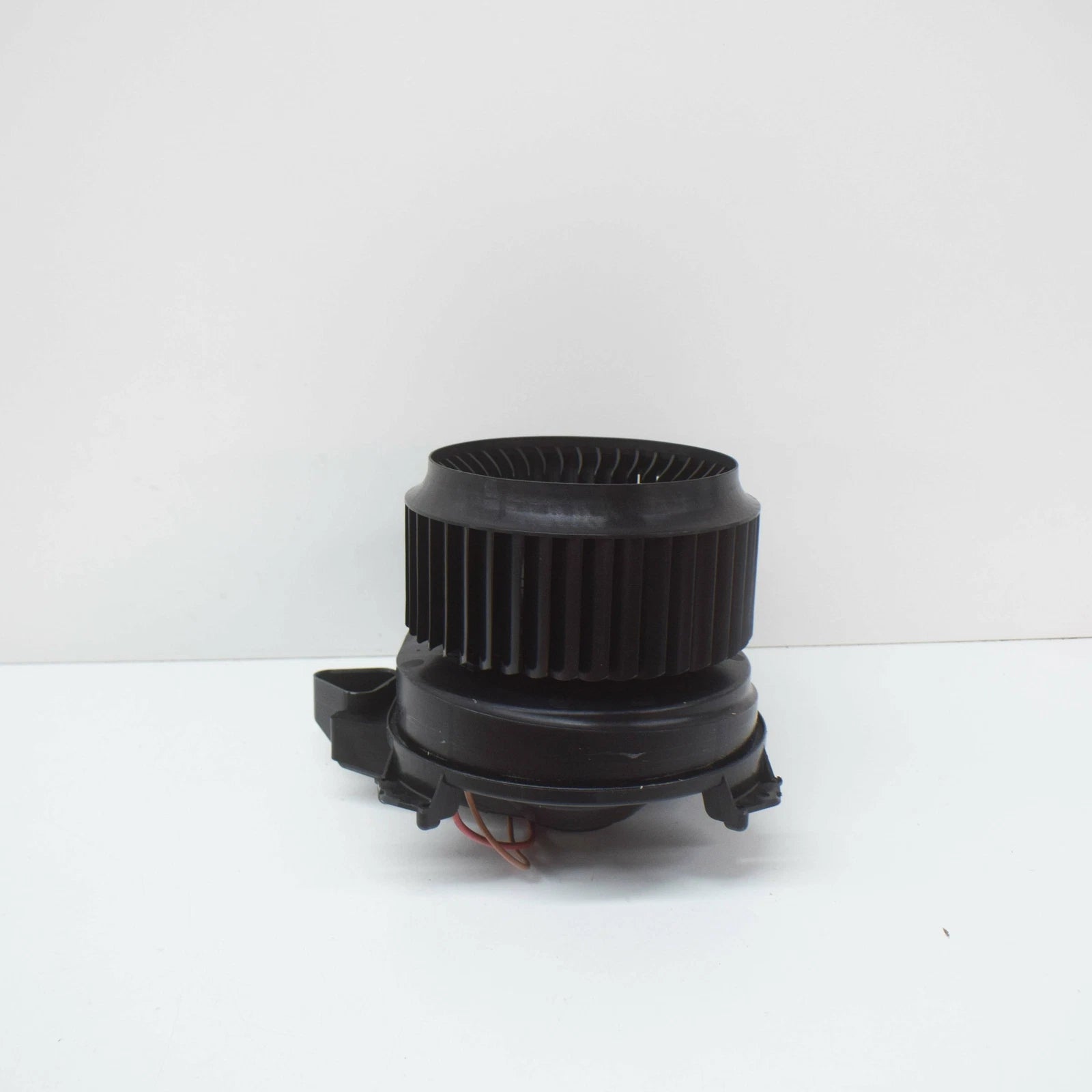 NEW MERCEDES-BENZ CLA COUPE C117 IMPELLER BLOWER MOTOR A2469062501