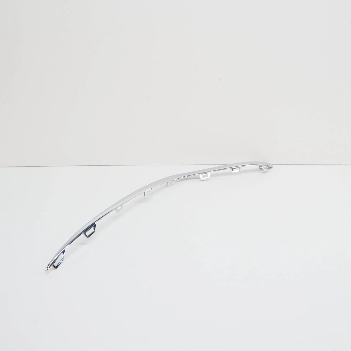 NEW MB GLE W167 FRONT BUMPER LEFT LOWER TRIM STRIP A1678856803 ORIGINAL