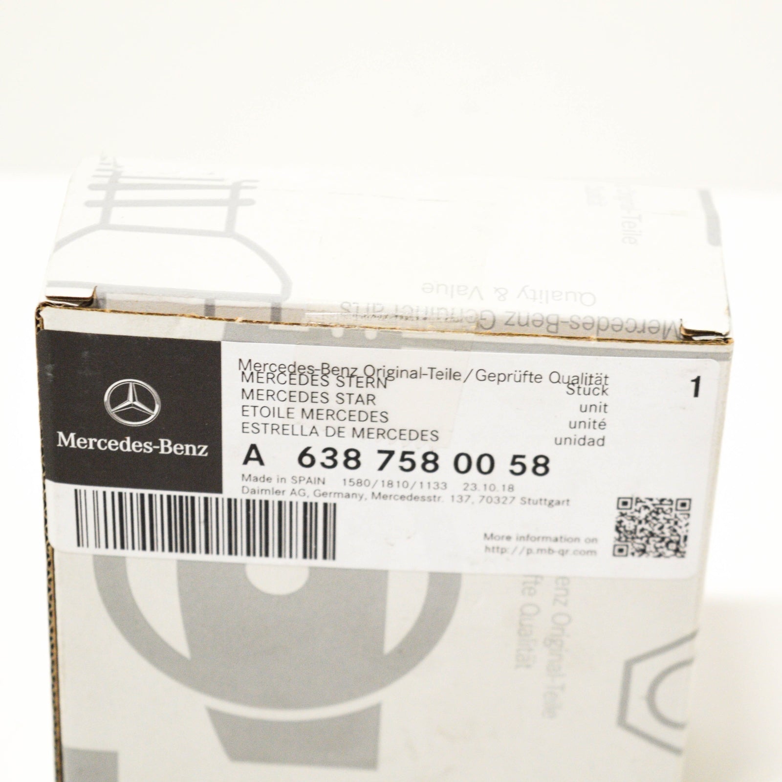 NEW MERCEDES BENZ VITO W638 REAR BOOT EMBLEM A6387580058 ORIGINAL